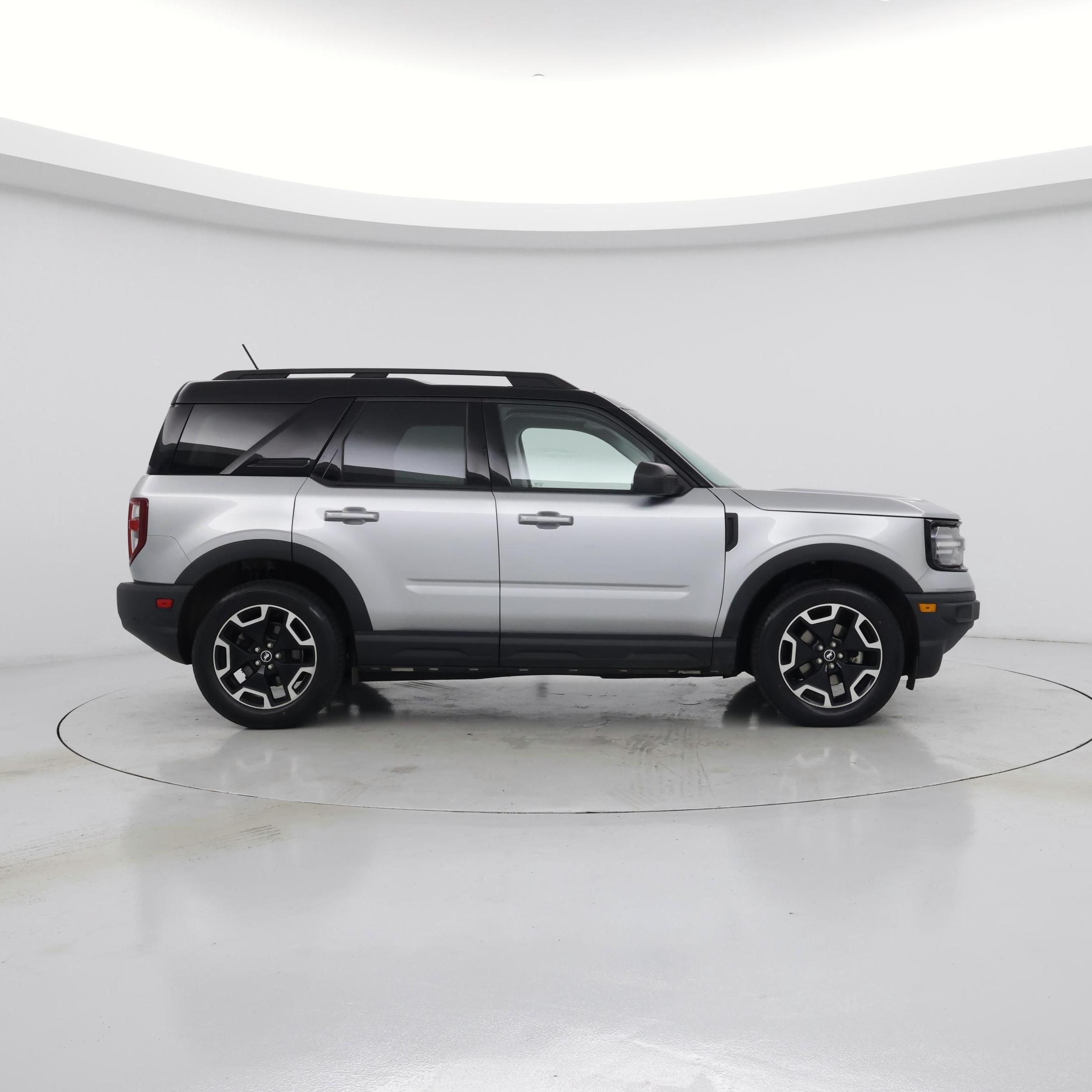 Thumbnail: 2021 Ford Bronco Sport - 7