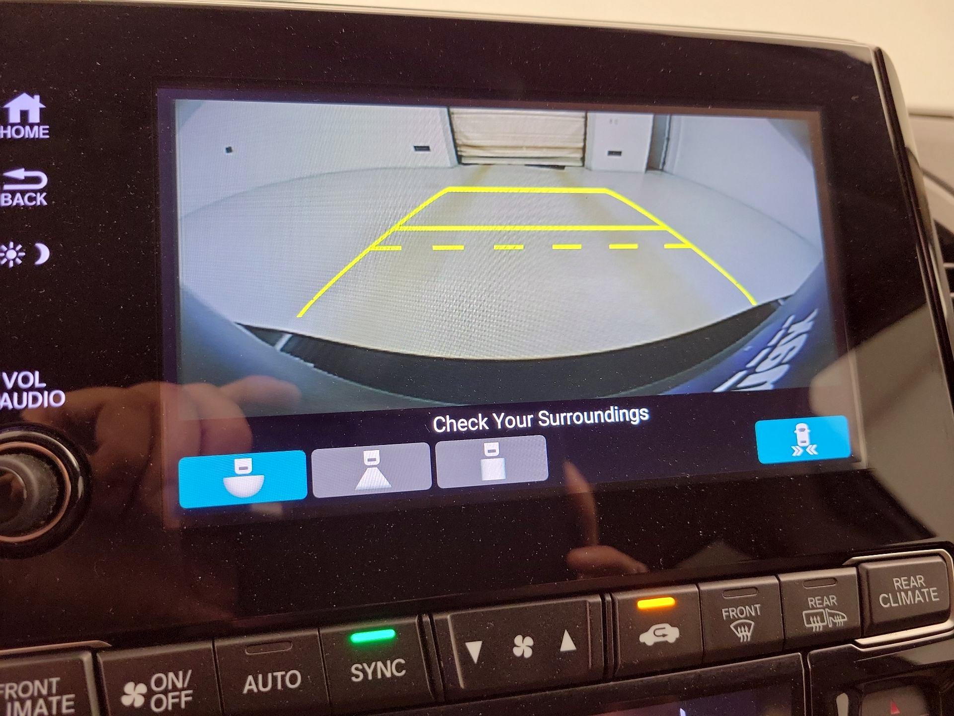 Thumbnail: 2019 Honda Odyssey - 14