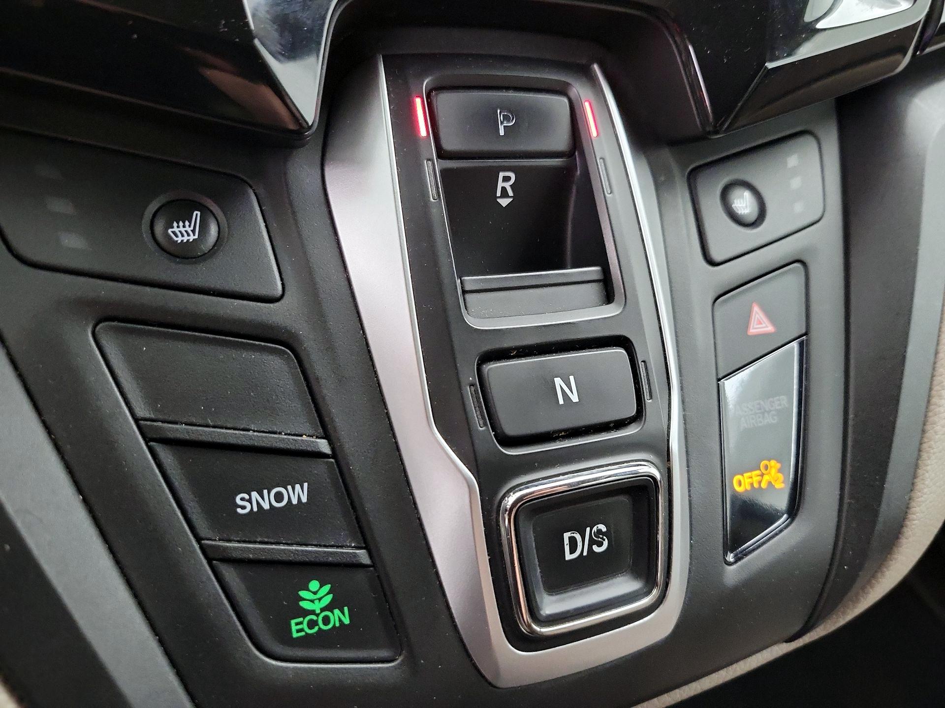 Thumbnail: 2019 Honda Odyssey - 17