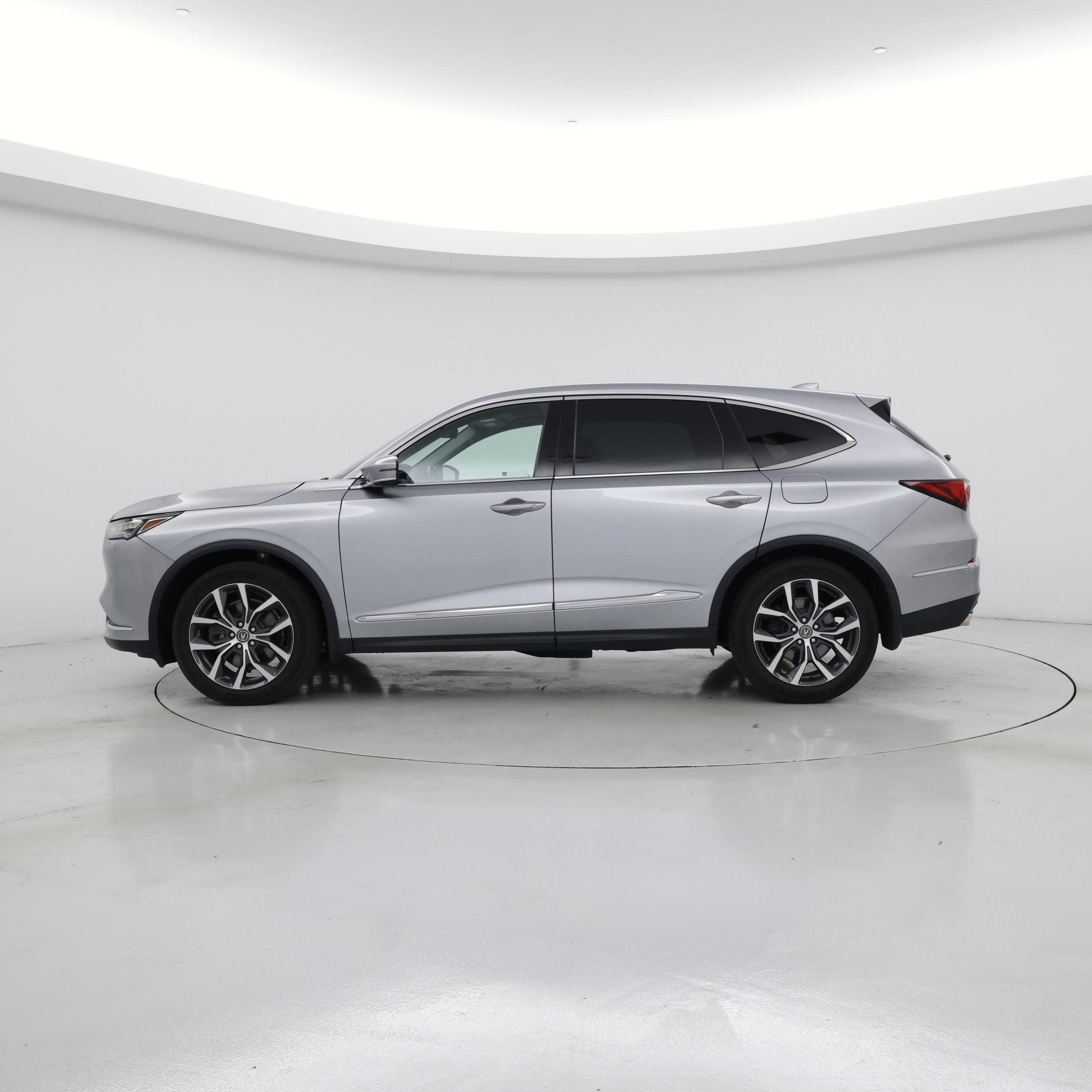 Thumbnail: 2022 Acura MDX - 3