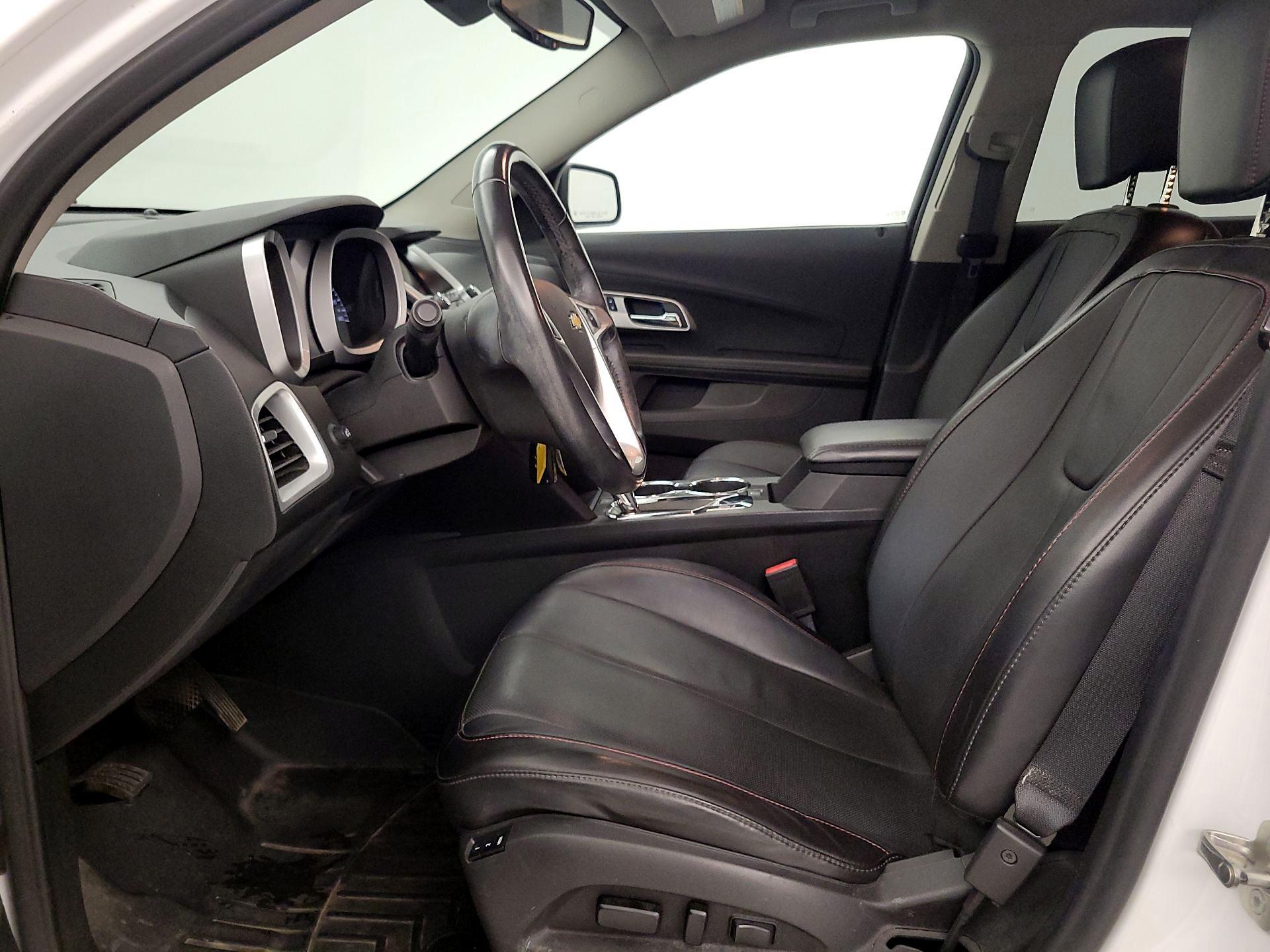 Thumbnail: 2017 Chevrolet Equinox - 9