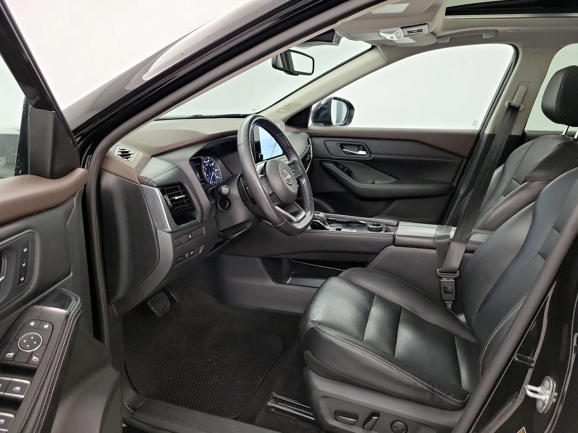 Thumbnail: 2023 Nissan Rogue - 11