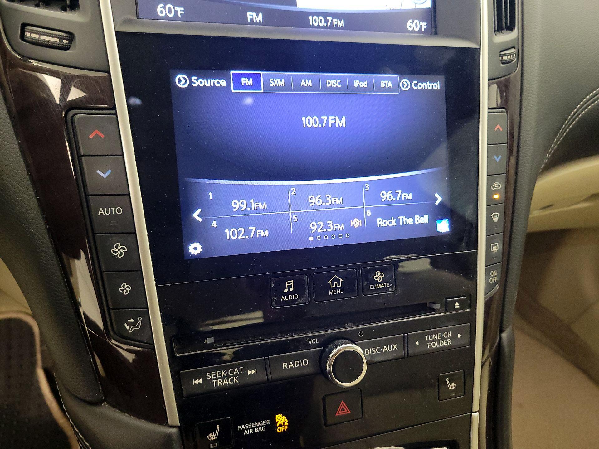 Thumbnail: 2019 INFINITI Q50 - 16
