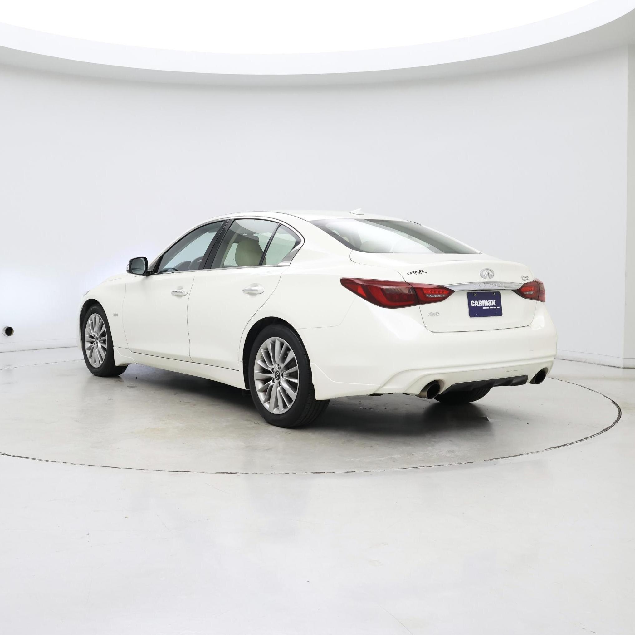 Thumbnail: 2019 INFINITI Q50 - 2