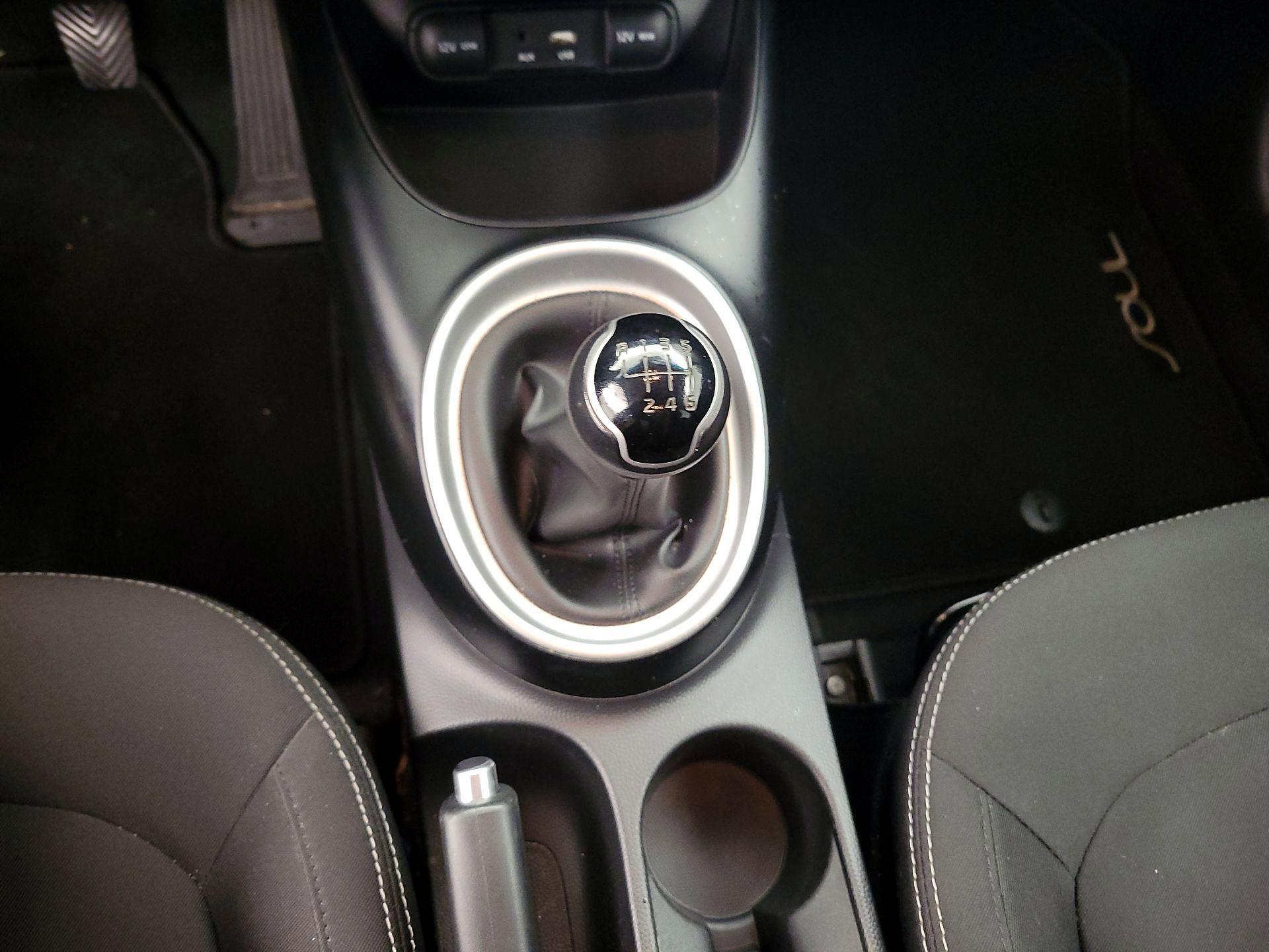 Thumbnail: 2019 Kia Soul - 17