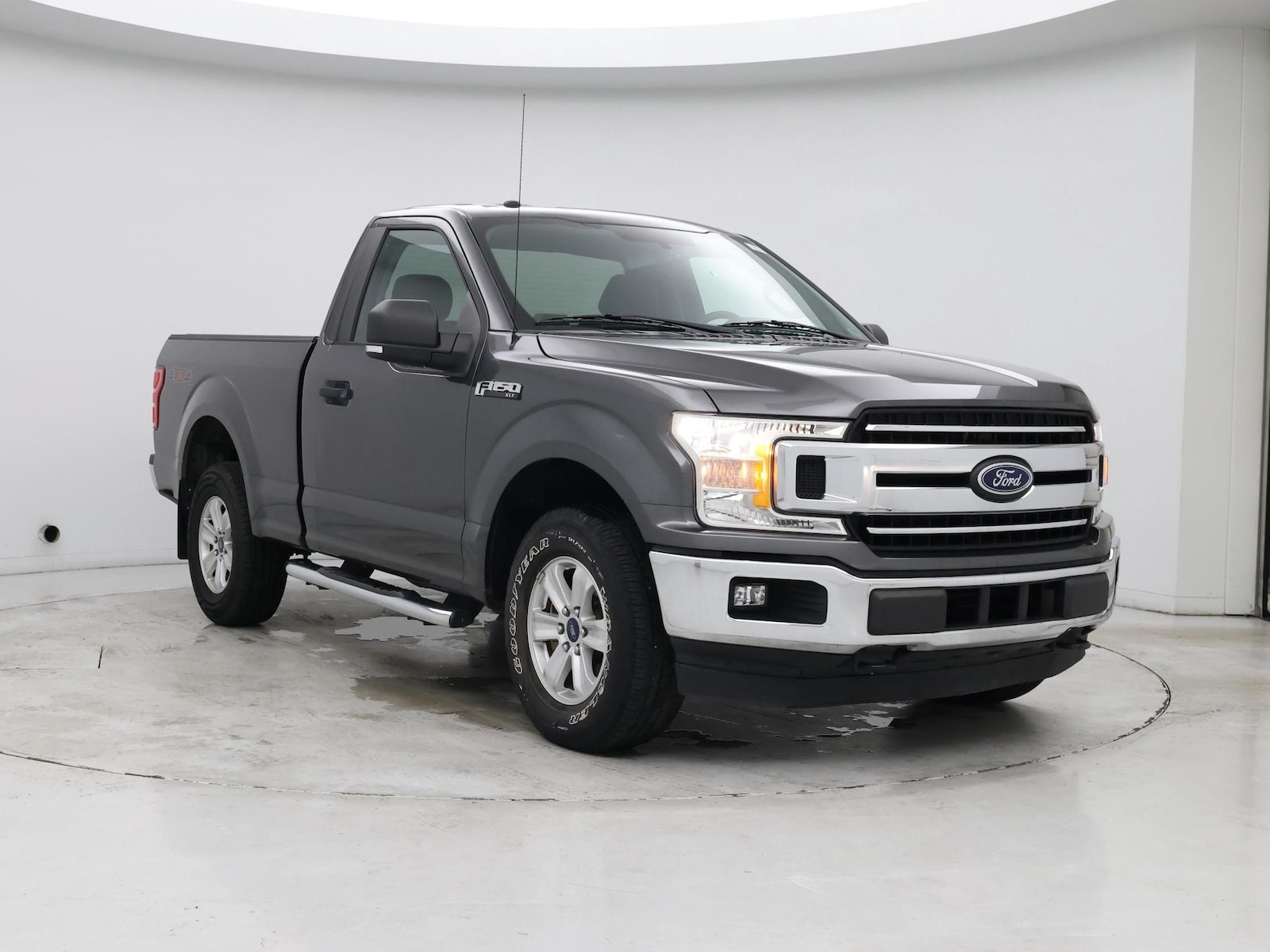 2018 Ford F-150 XLT - Photo 2