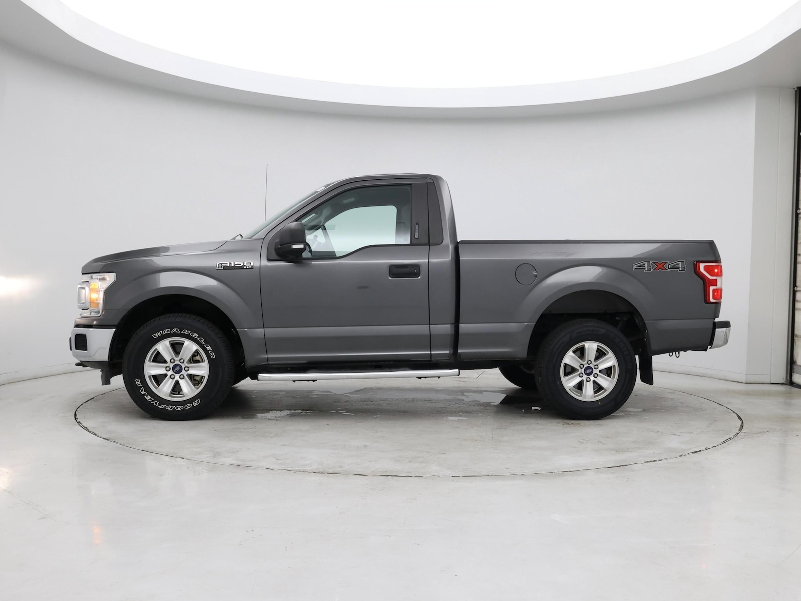 2018 Ford F-150 XLT - Photo 3