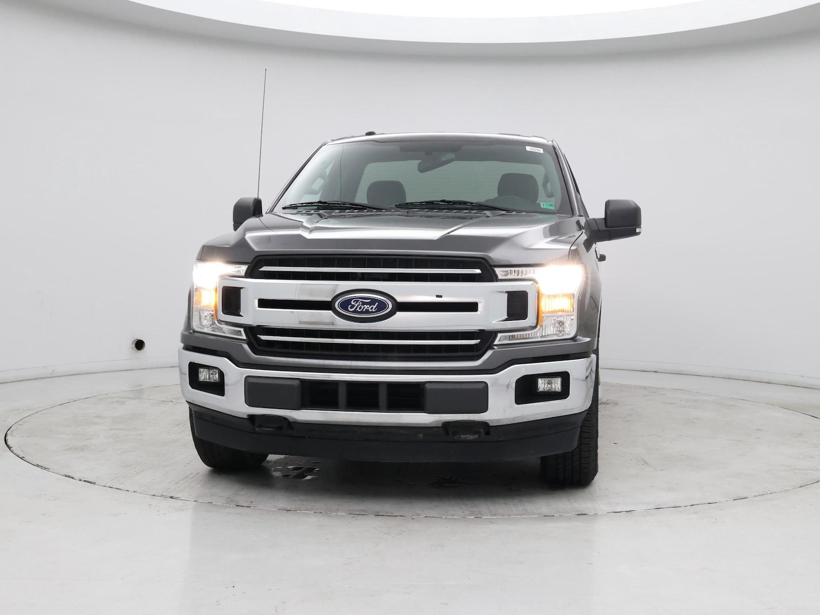 2018 Ford F-150 XLT - Photo 5