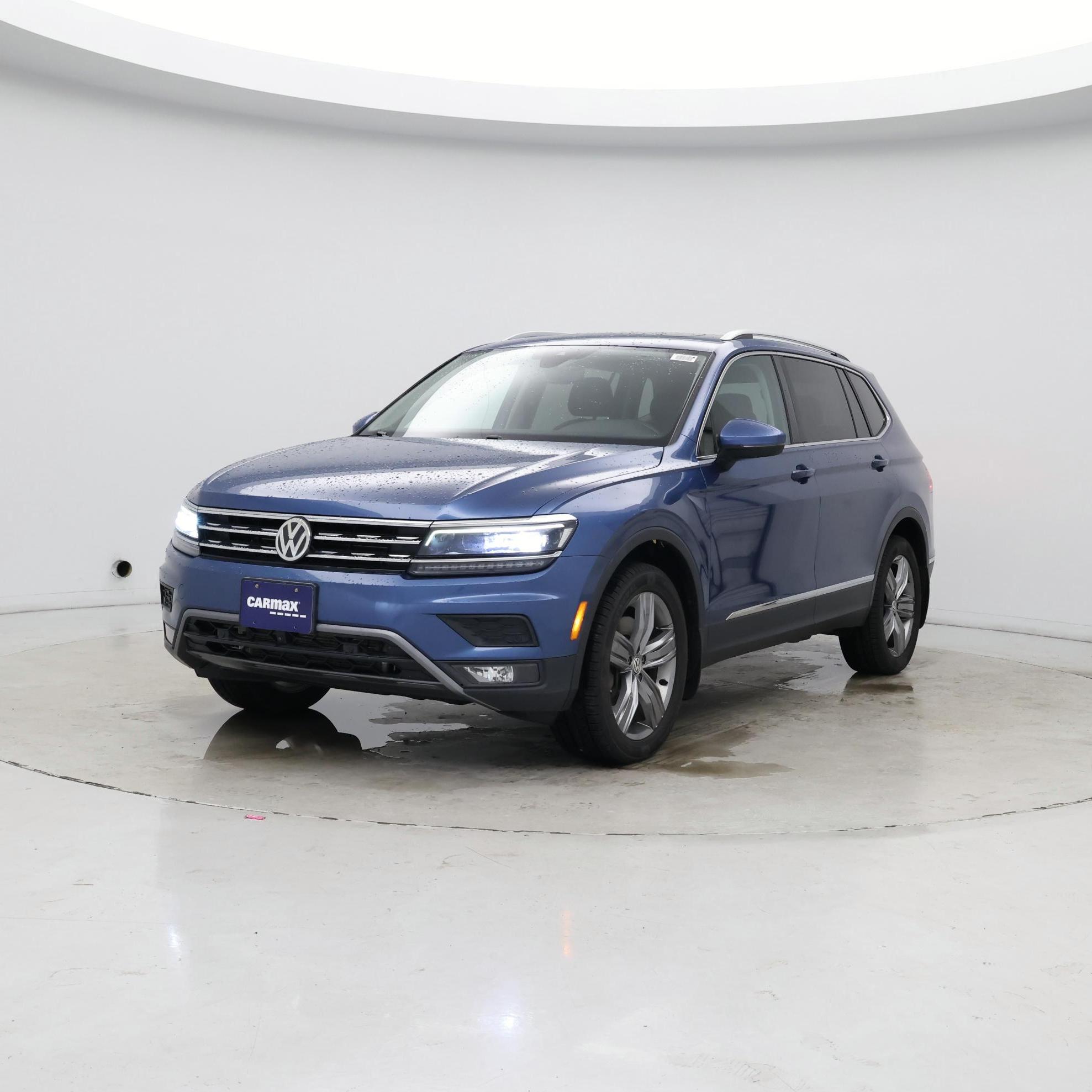 Thumbnail: 2018 Volkswagen Tiguan - 4