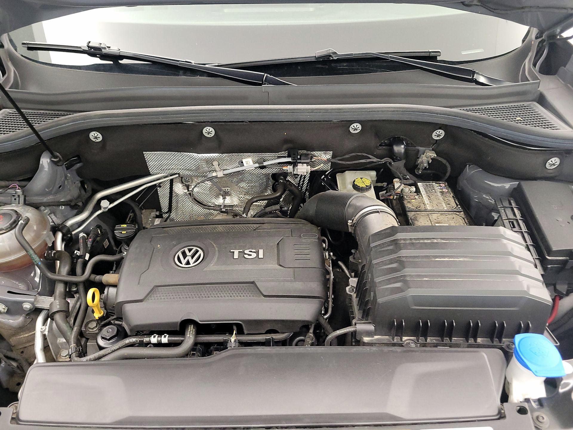 Thumbnail: 2022 Volkswagen Atlas - 20