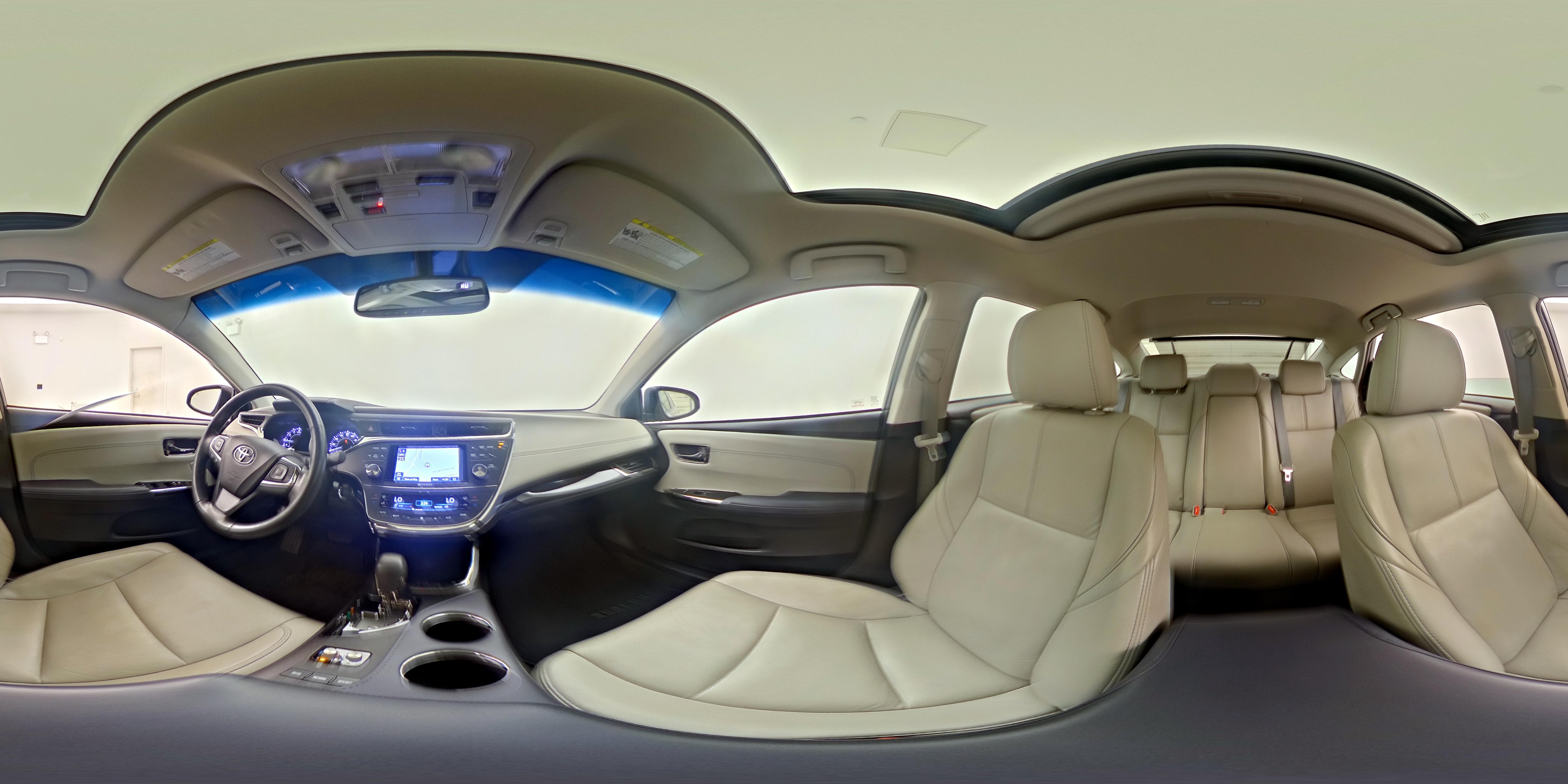 2014 Toyota Avalon Limited - Photo 25