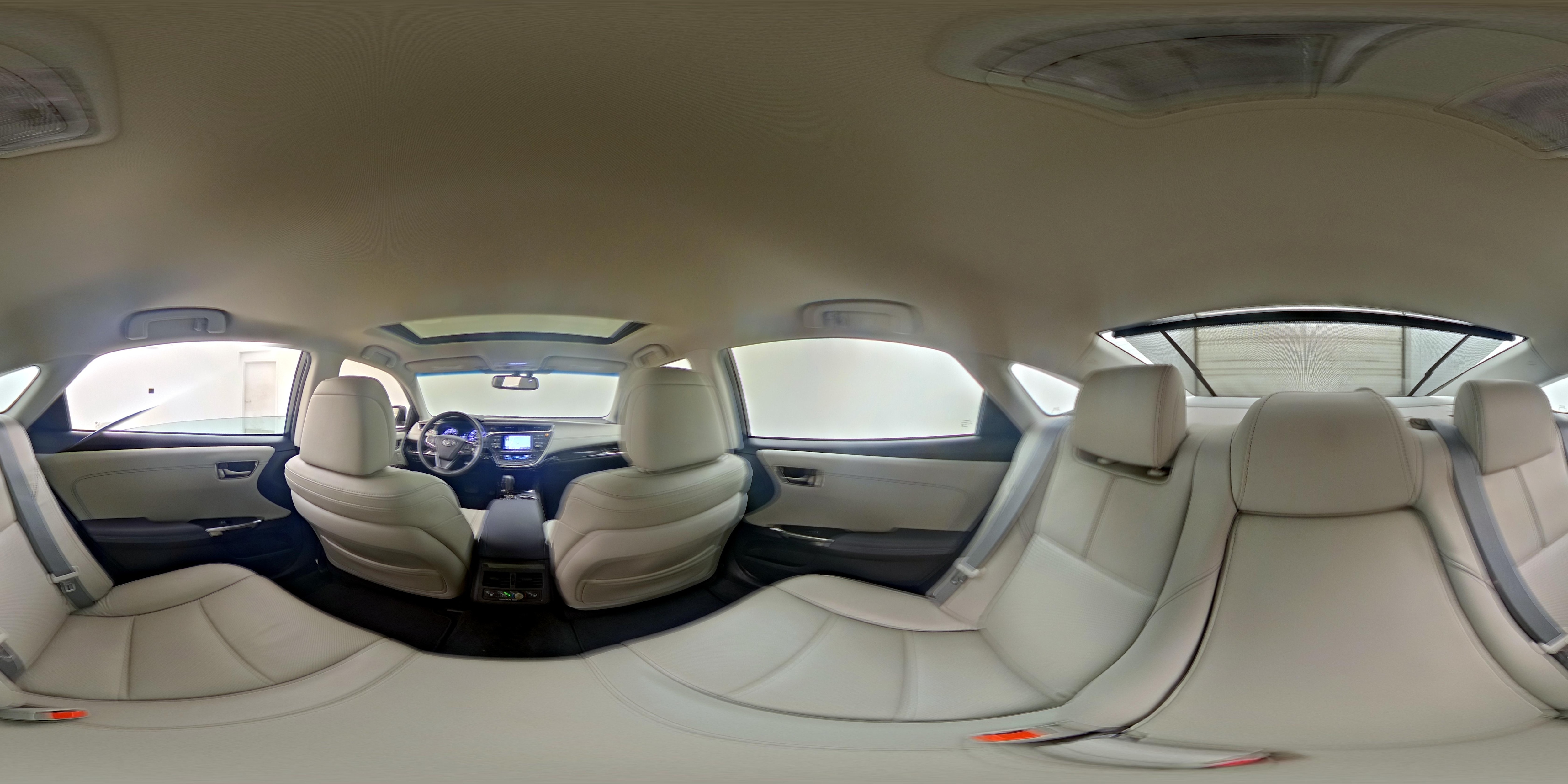 2014 Toyota Avalon Limited - Photo 26