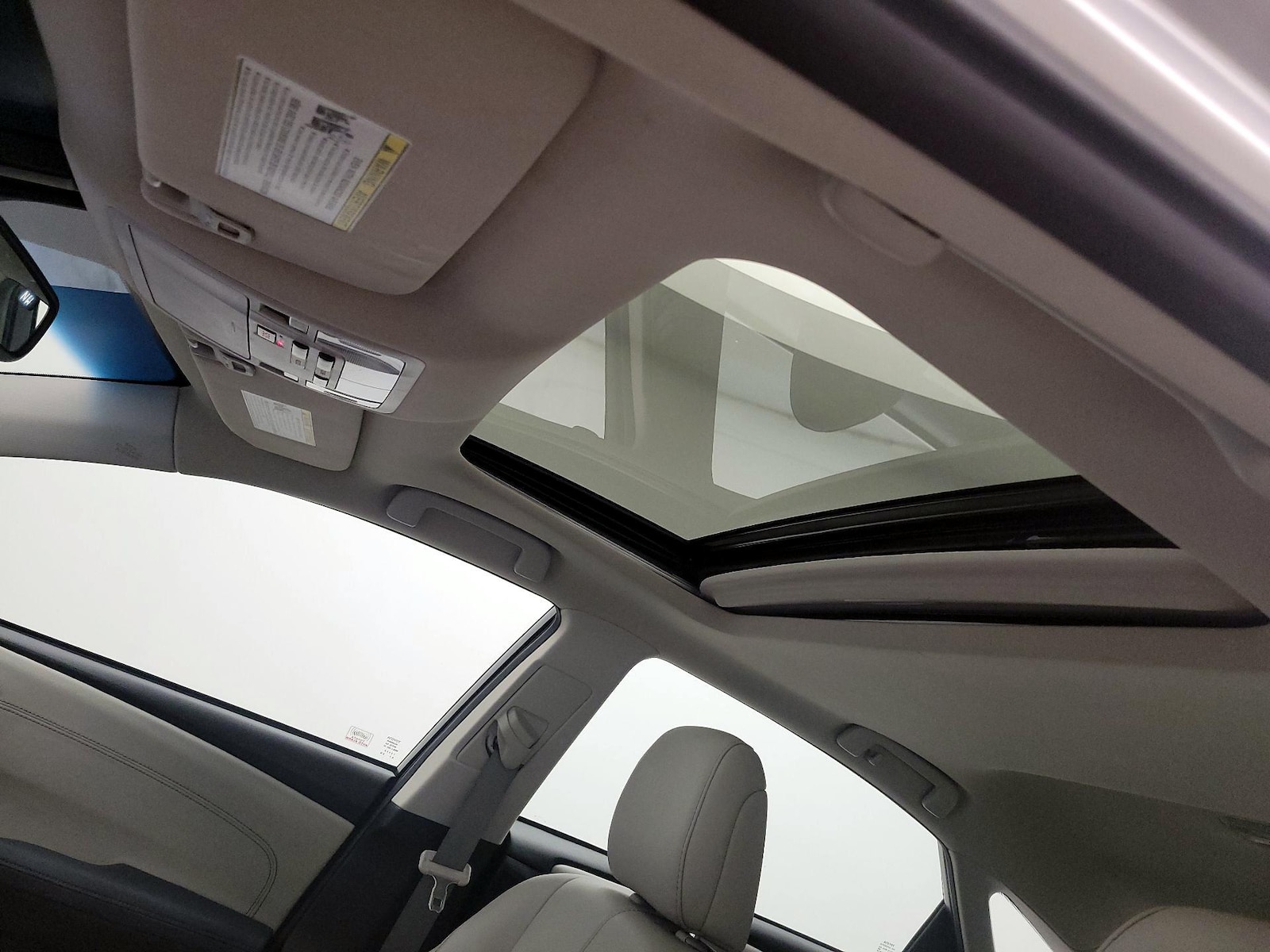 2014 Toyota Avalon Limited - Photo 20