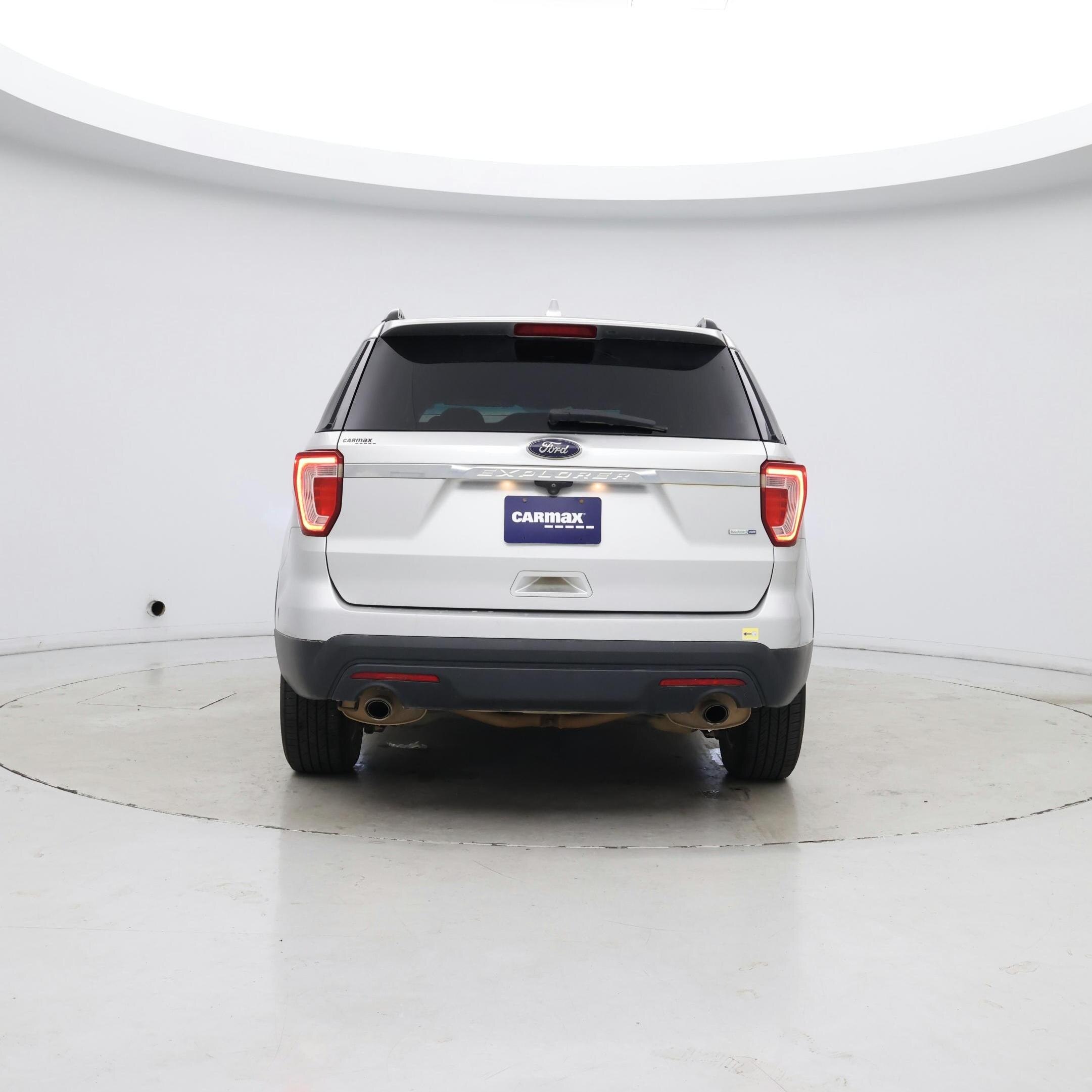 Thumbnail: 2017 Ford Explorer - 6