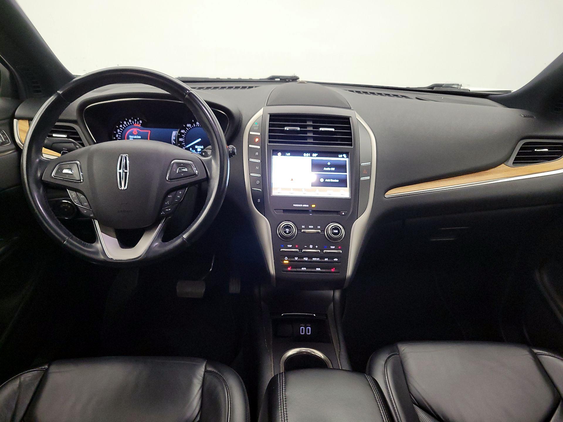 Thumbnail: 2016 Lincoln MKC - 9