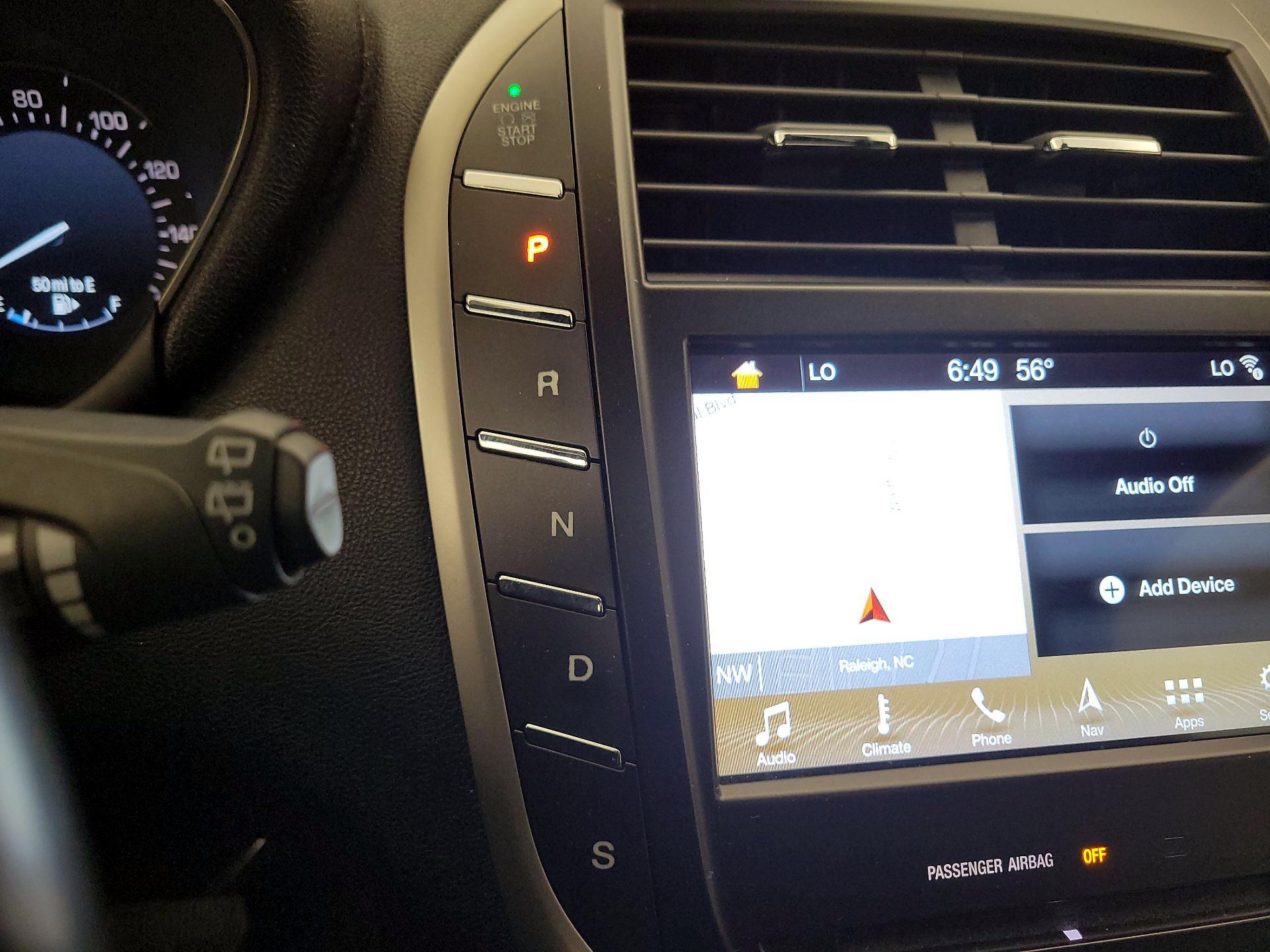 Thumbnail: 2016 Lincoln MKC - 17