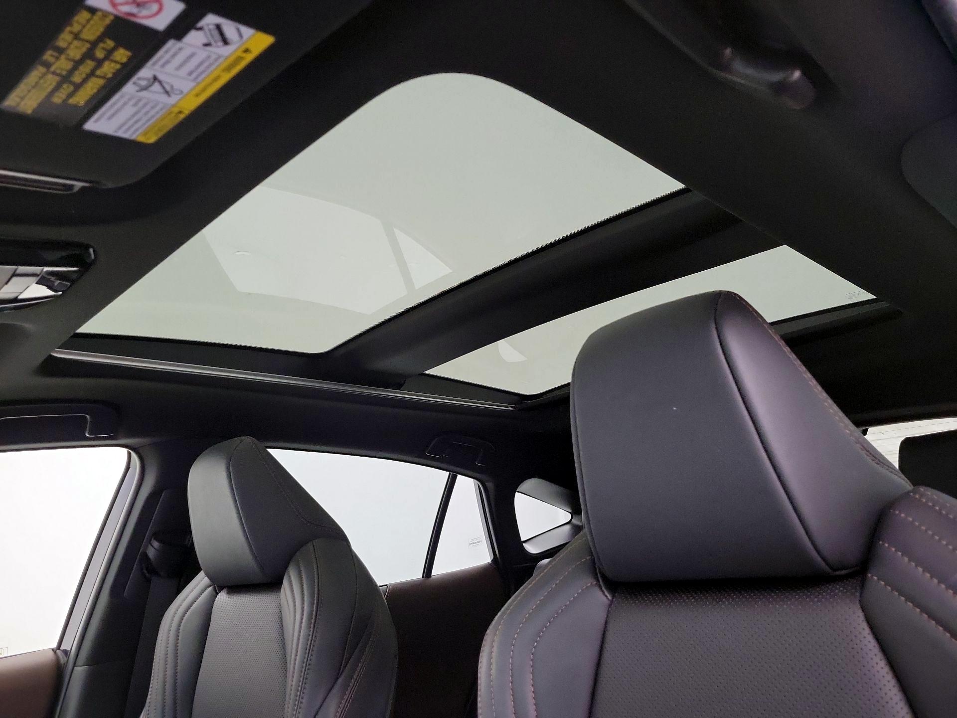 Thumbnail: 2021 Toyota Venza - 20