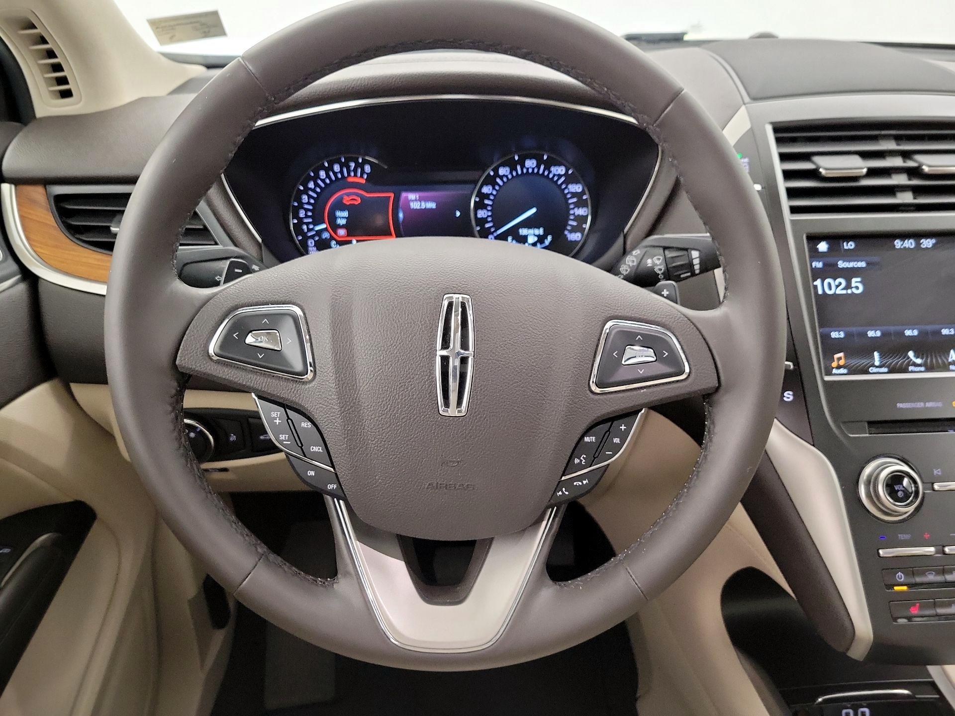 Thumbnail: 2019 Lincoln MKC - 10