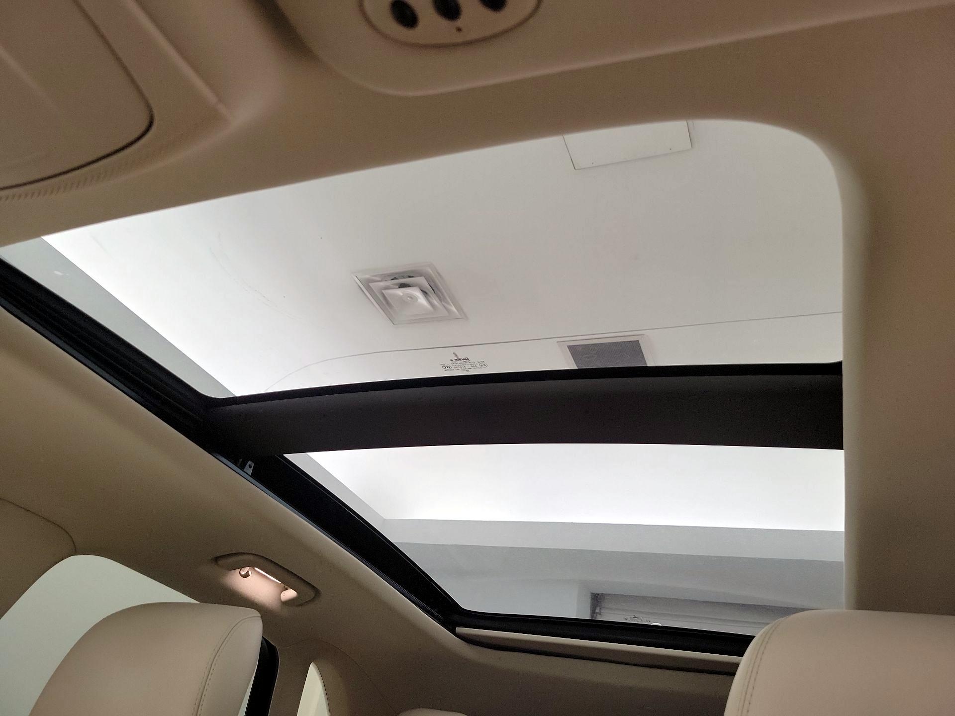 Thumbnail: 2019 Lincoln MKC - 20