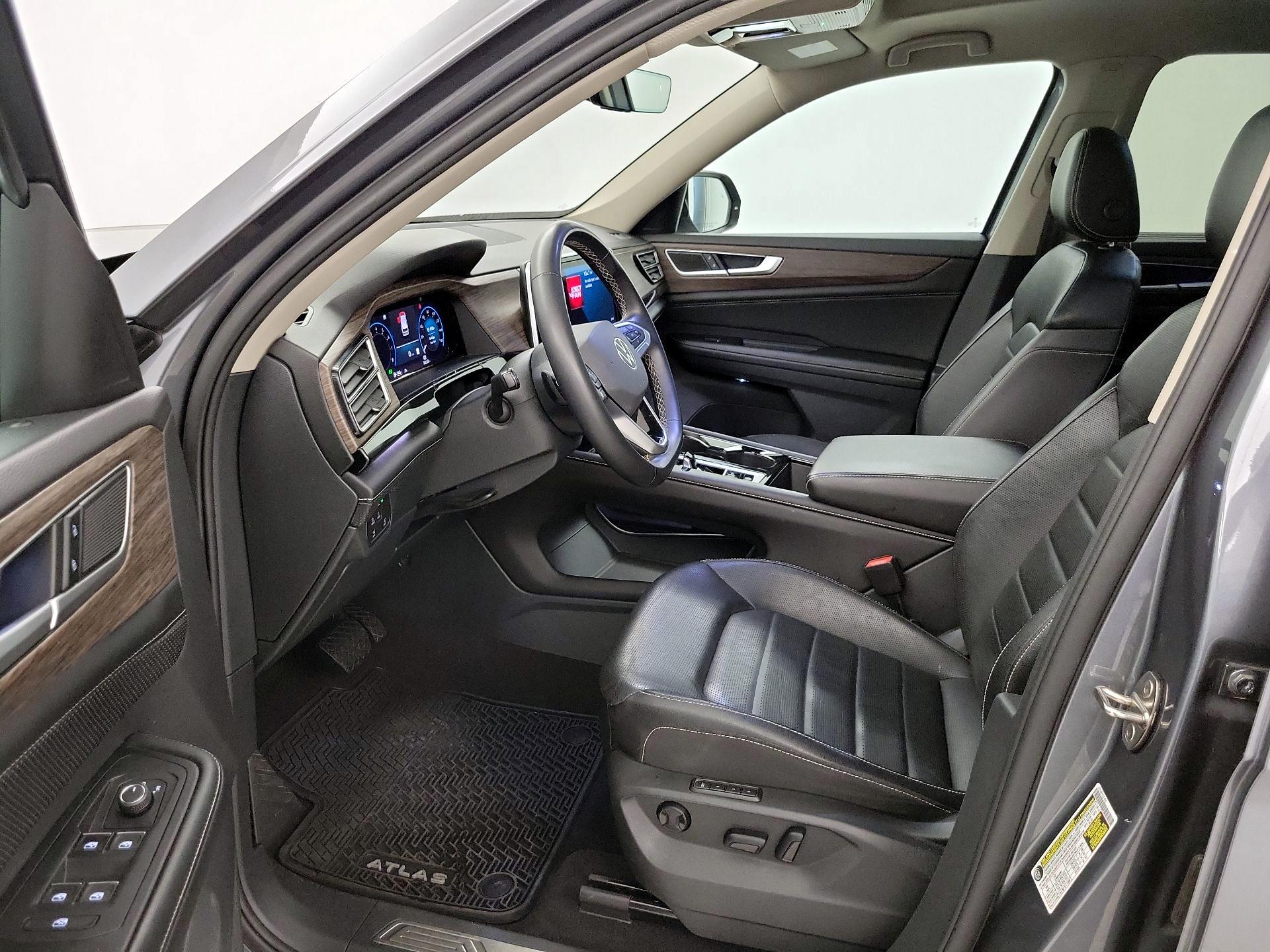 Thumbnail: 2024 Volkswagen Atlas - 11
