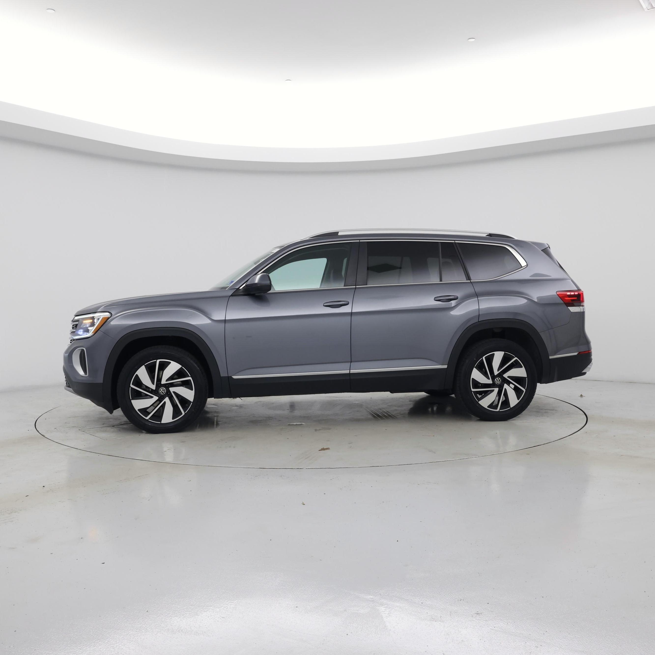Thumbnail: 2024 Volkswagen Atlas - 3