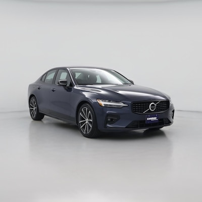 2022 Volvo S60 B5 Momentum
