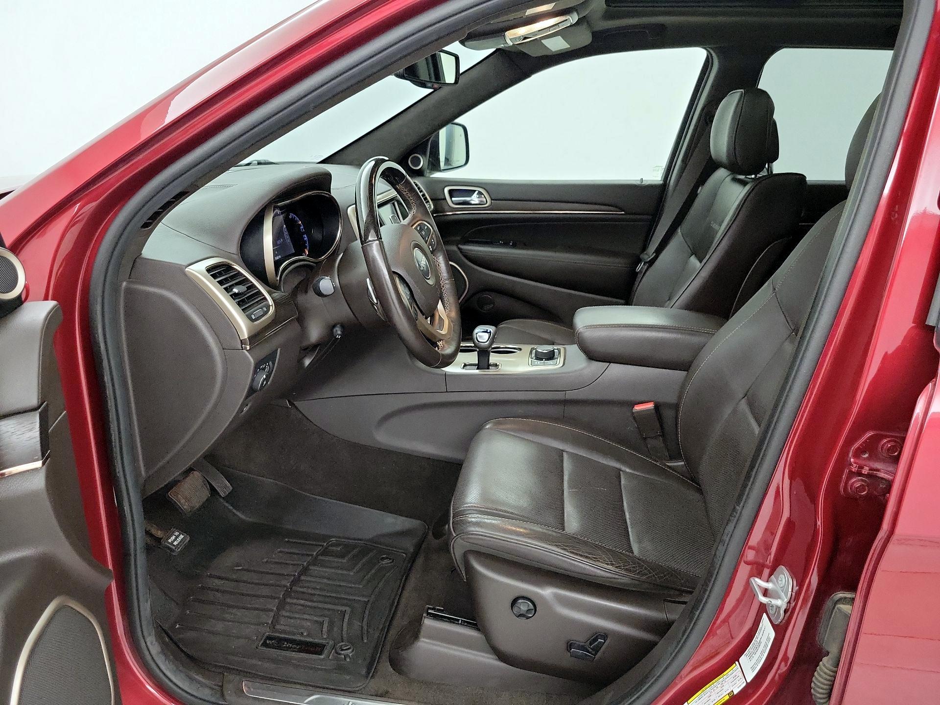 Thumbnail: 2014 Jeep Grand Cherokee - 11