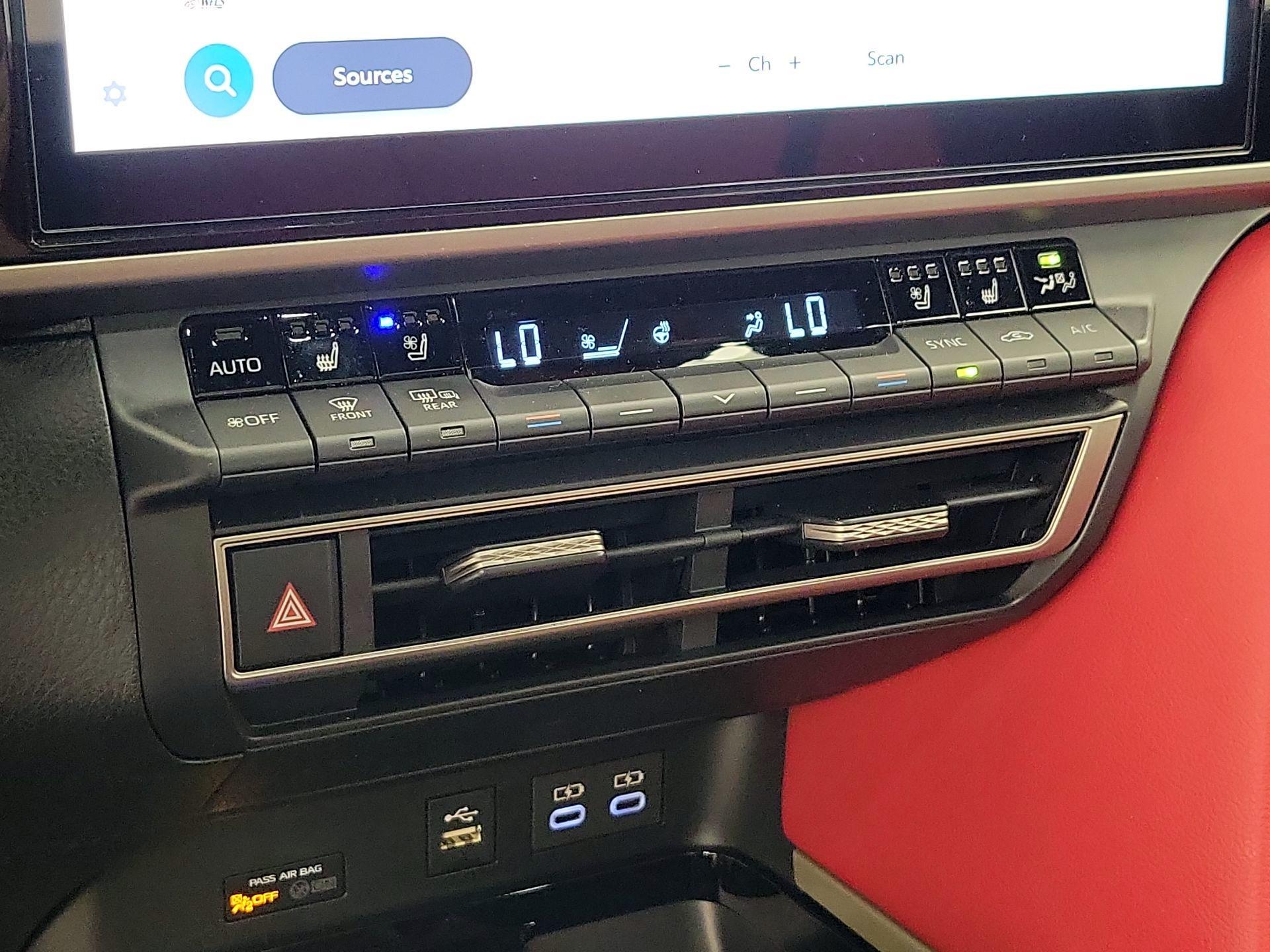 Thumbnail: 2026 Toyota Camry - 17