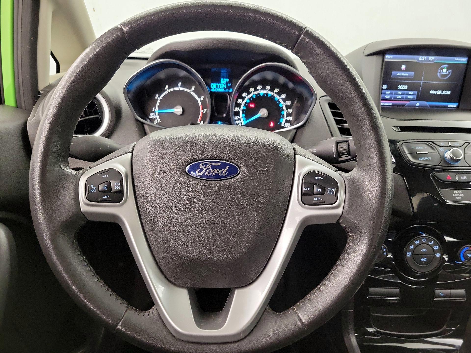 Thumbnail: 2014 Ford Fiesta - 10