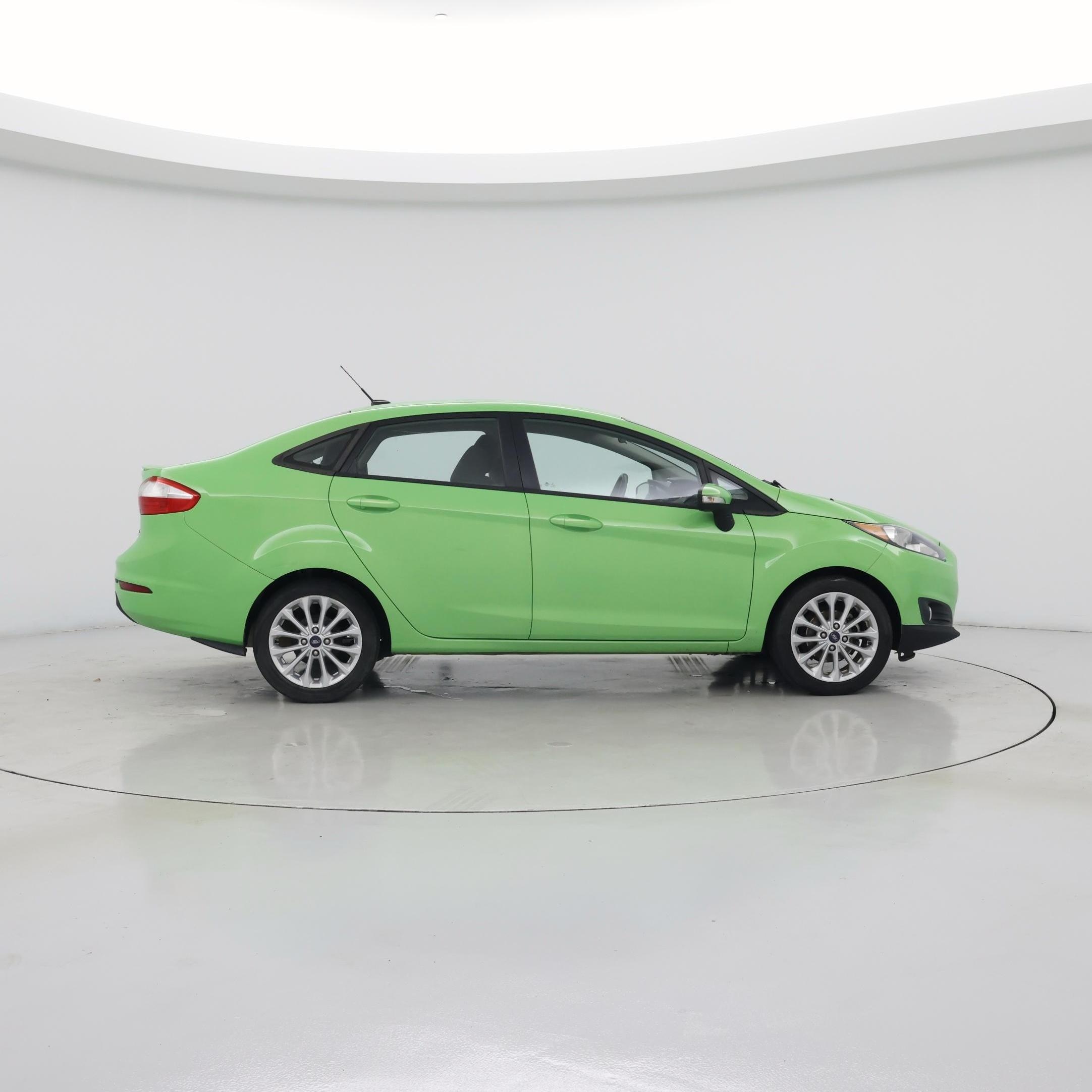 Thumbnail: 2014 Ford Fiesta - 7