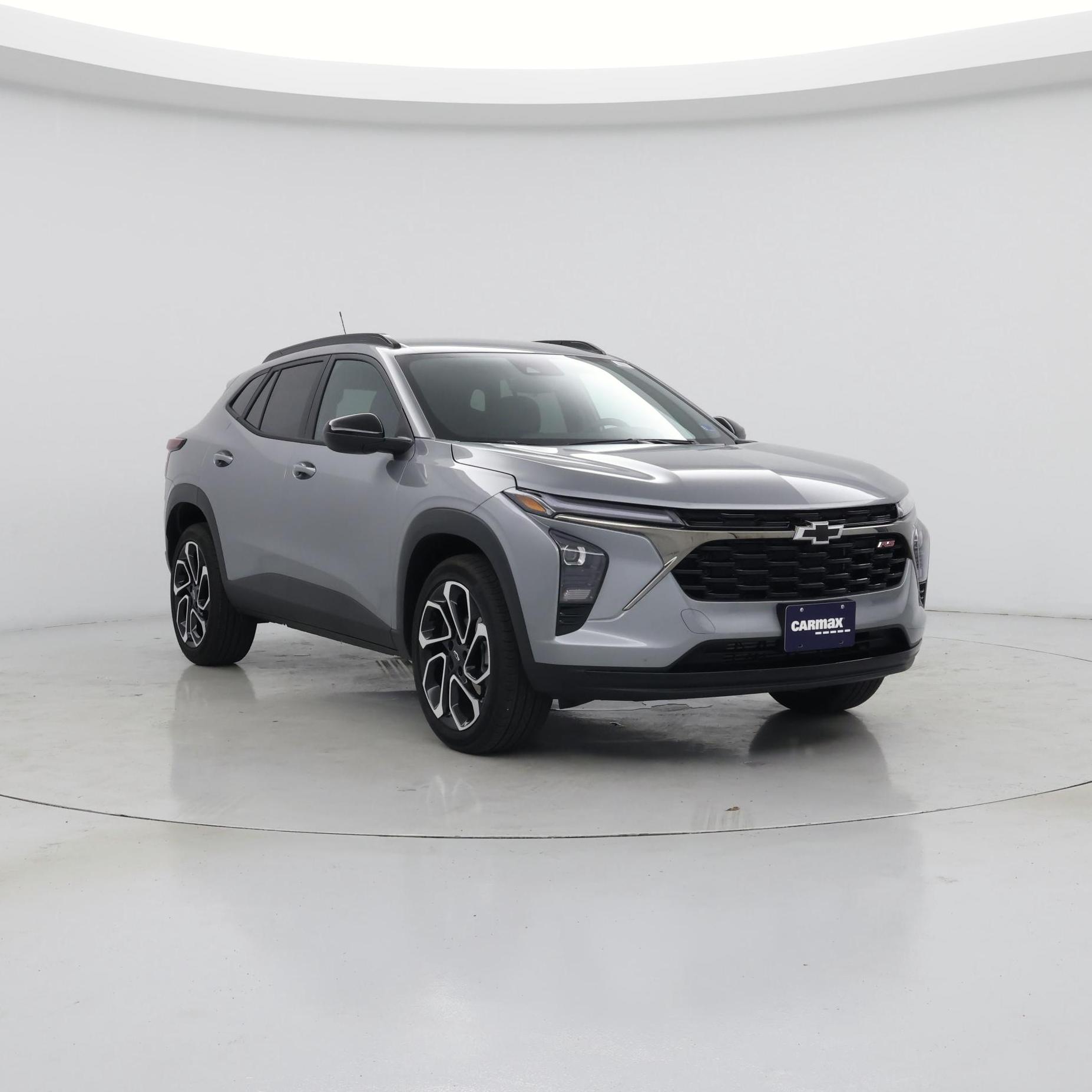 Silver 2026 Chevrolet Trax SUV / Crossover Front-Wheel Drive Automatic