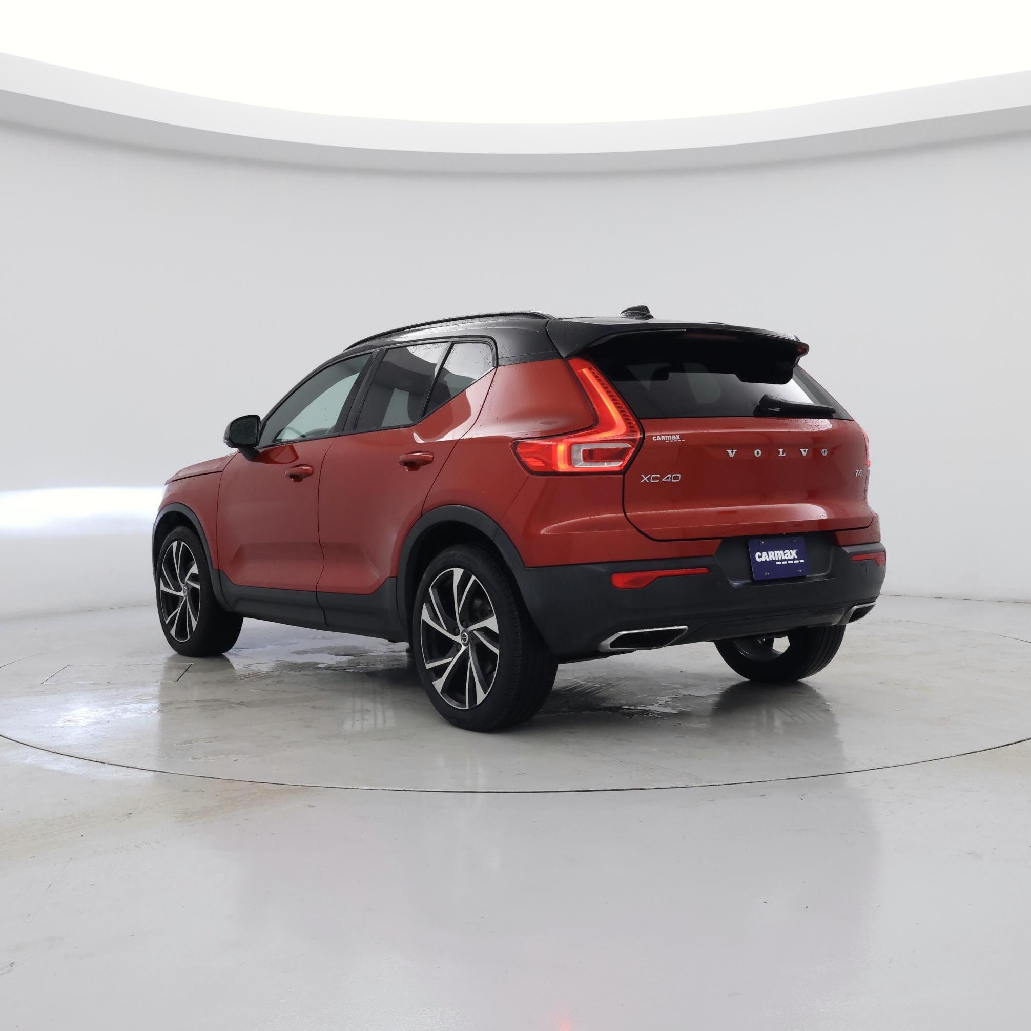 Thumbnail: 2020 Volvo XC40 - 2