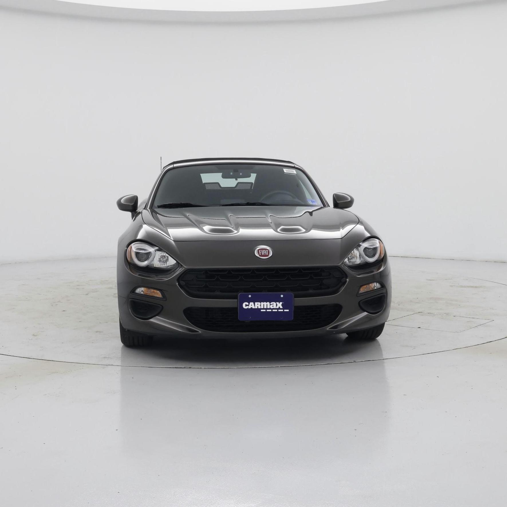 Thumbnail: 2017 Fiat 124 Spider - 5