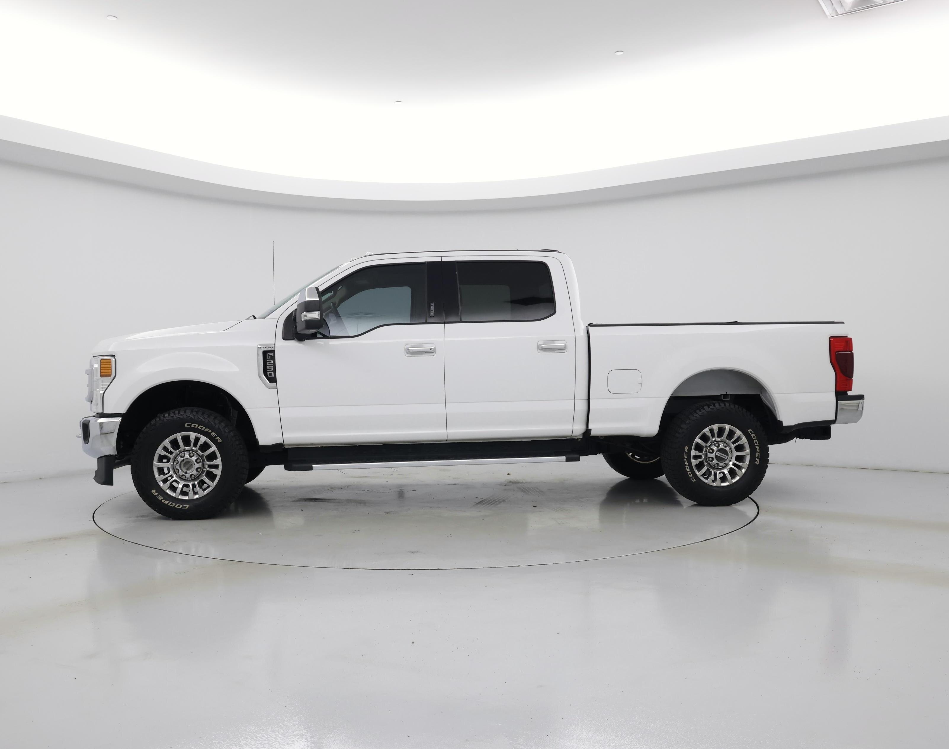Thumbnail: 2020 Ford F-250 - 3