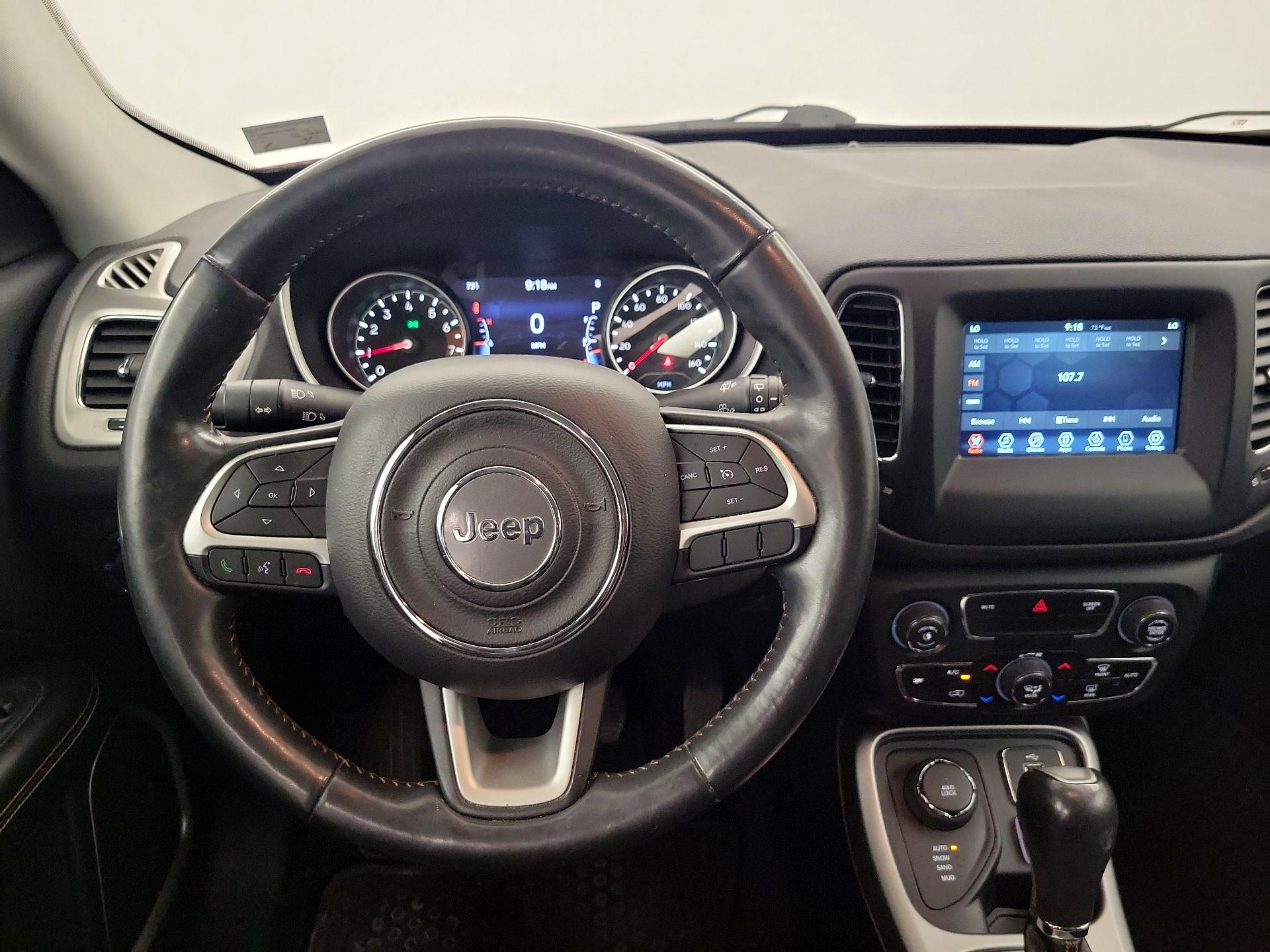 Thumbnail: 2018 Jeep Compass - 10