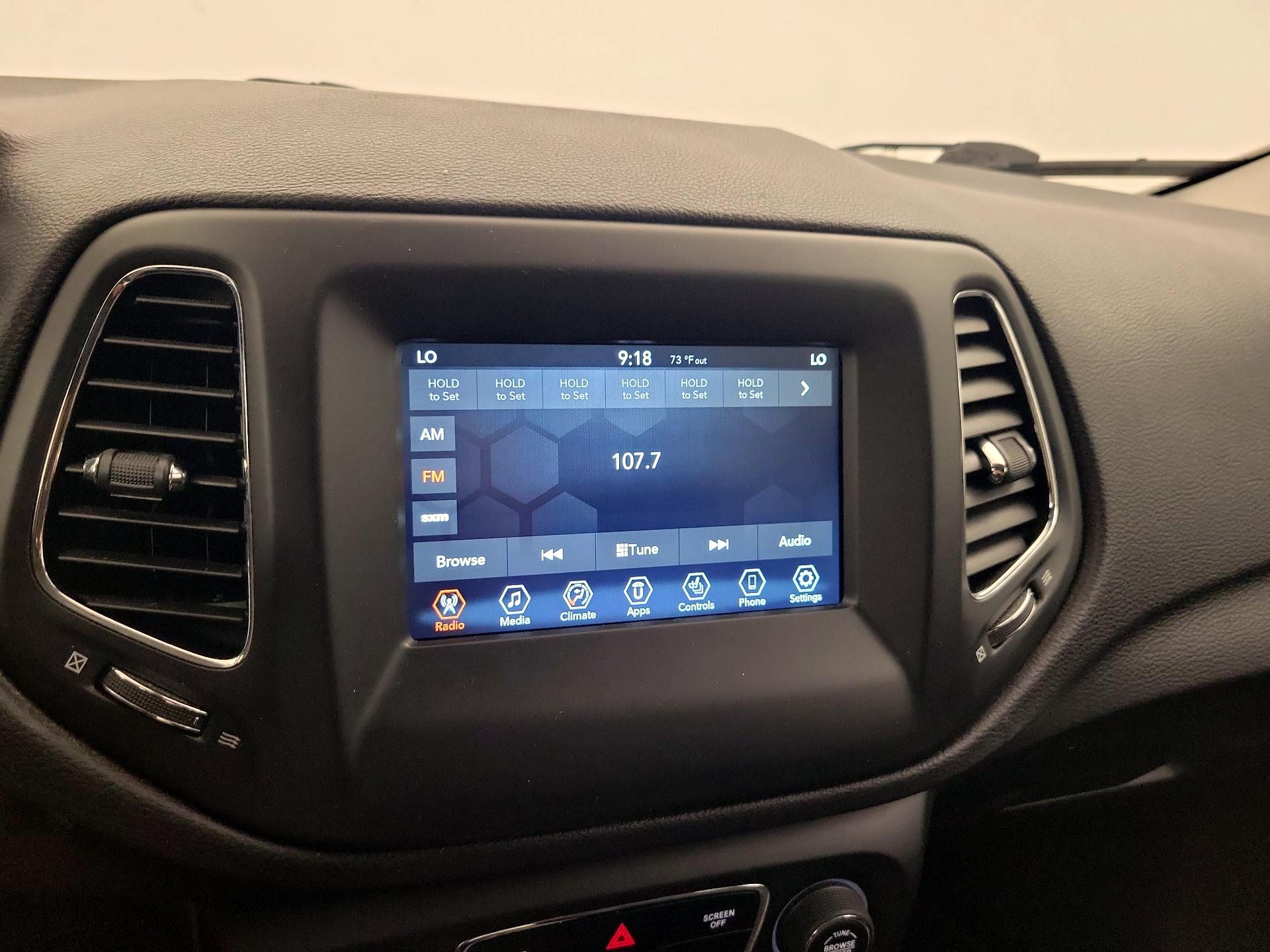 Thumbnail: 2018 Jeep Compass - 15