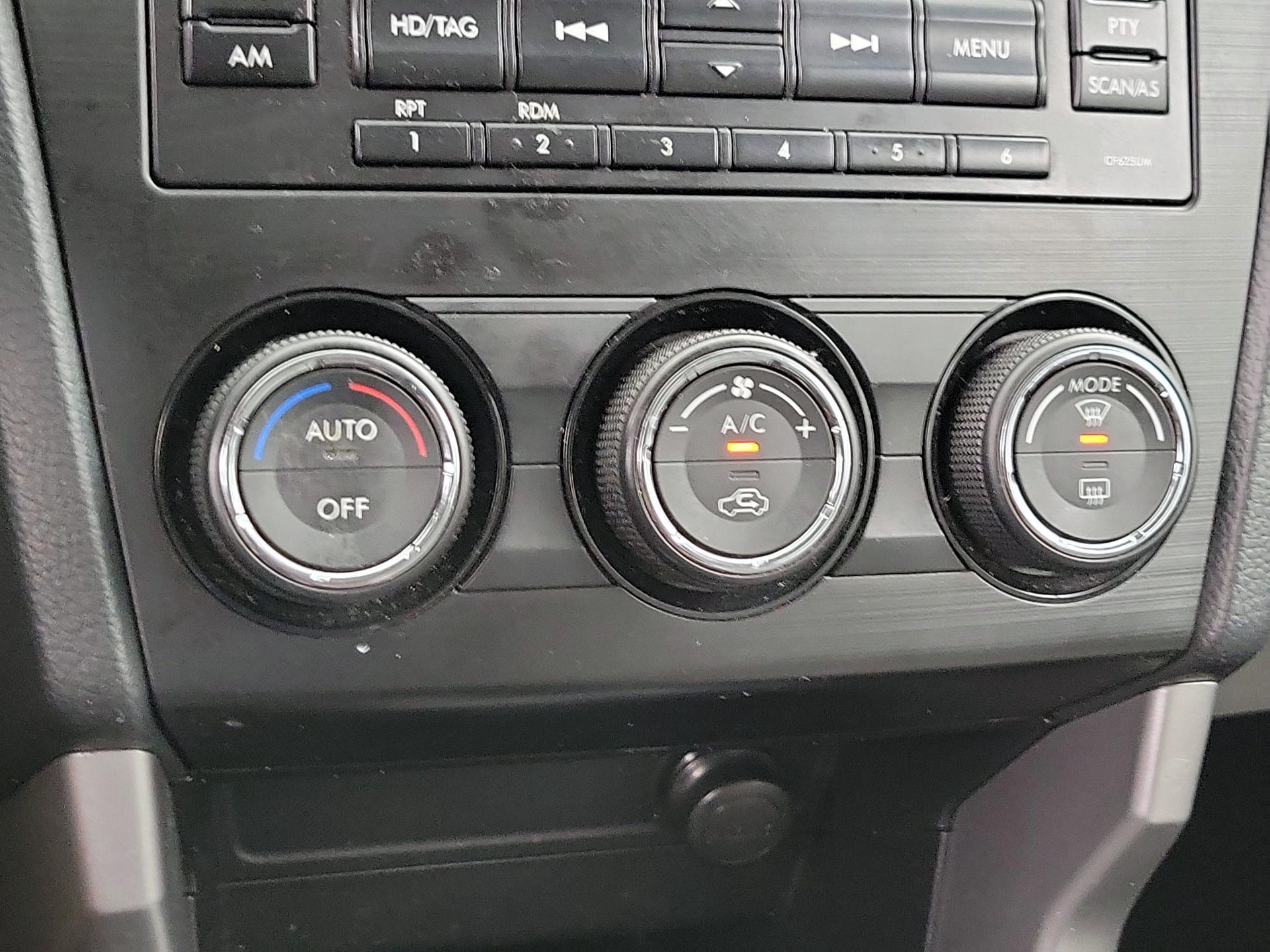 Thumbnail: 2015 Subaru Forester - 16