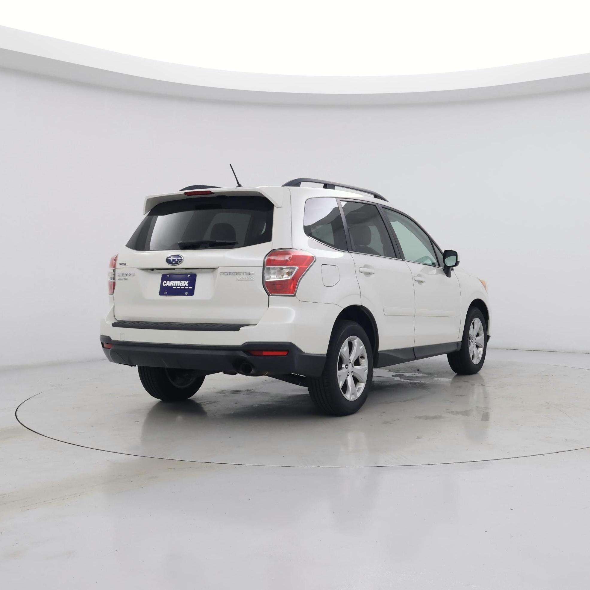 Thumbnail: 2015 Subaru Forester - 8