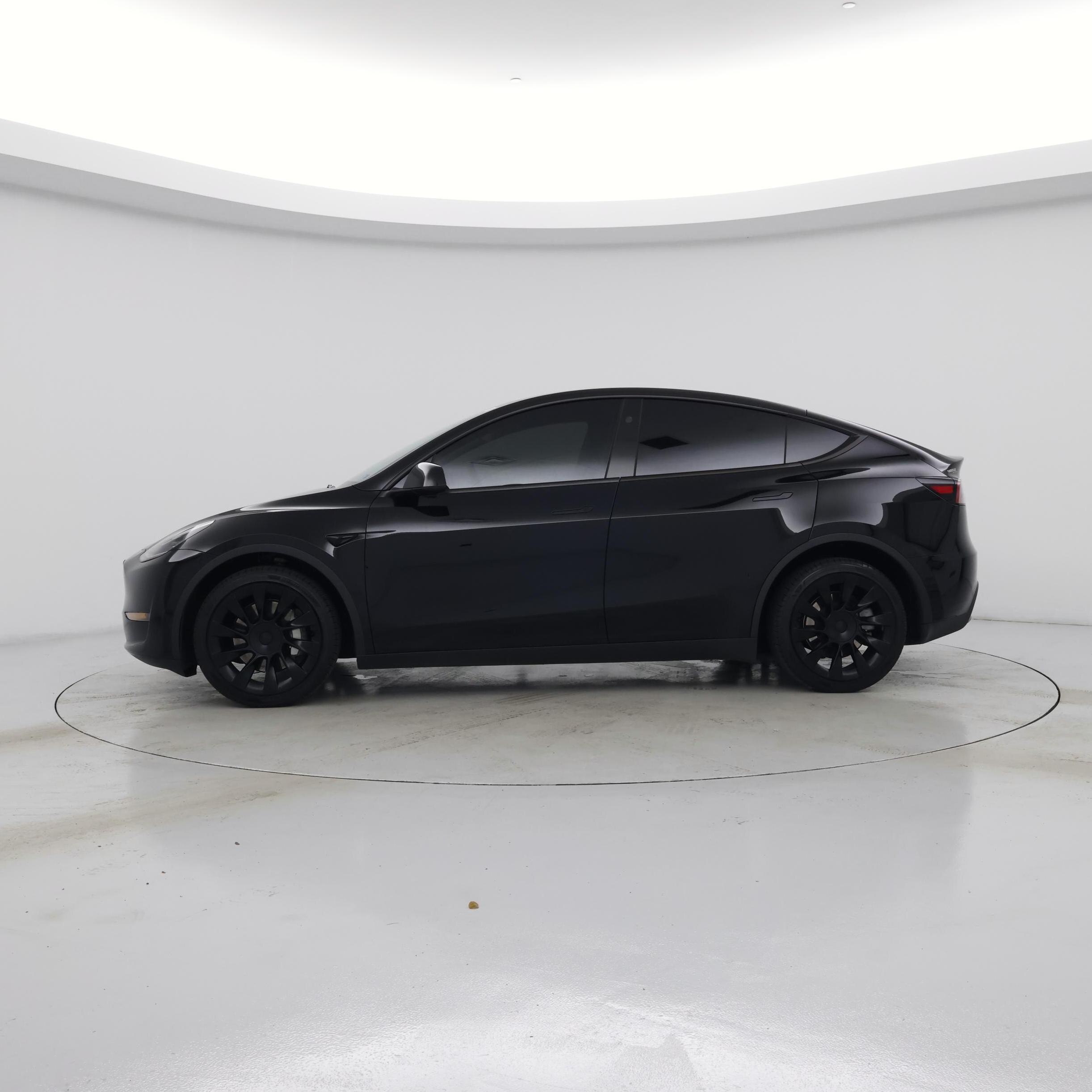 Thumbnail: 2023 Tesla Model Y - 3