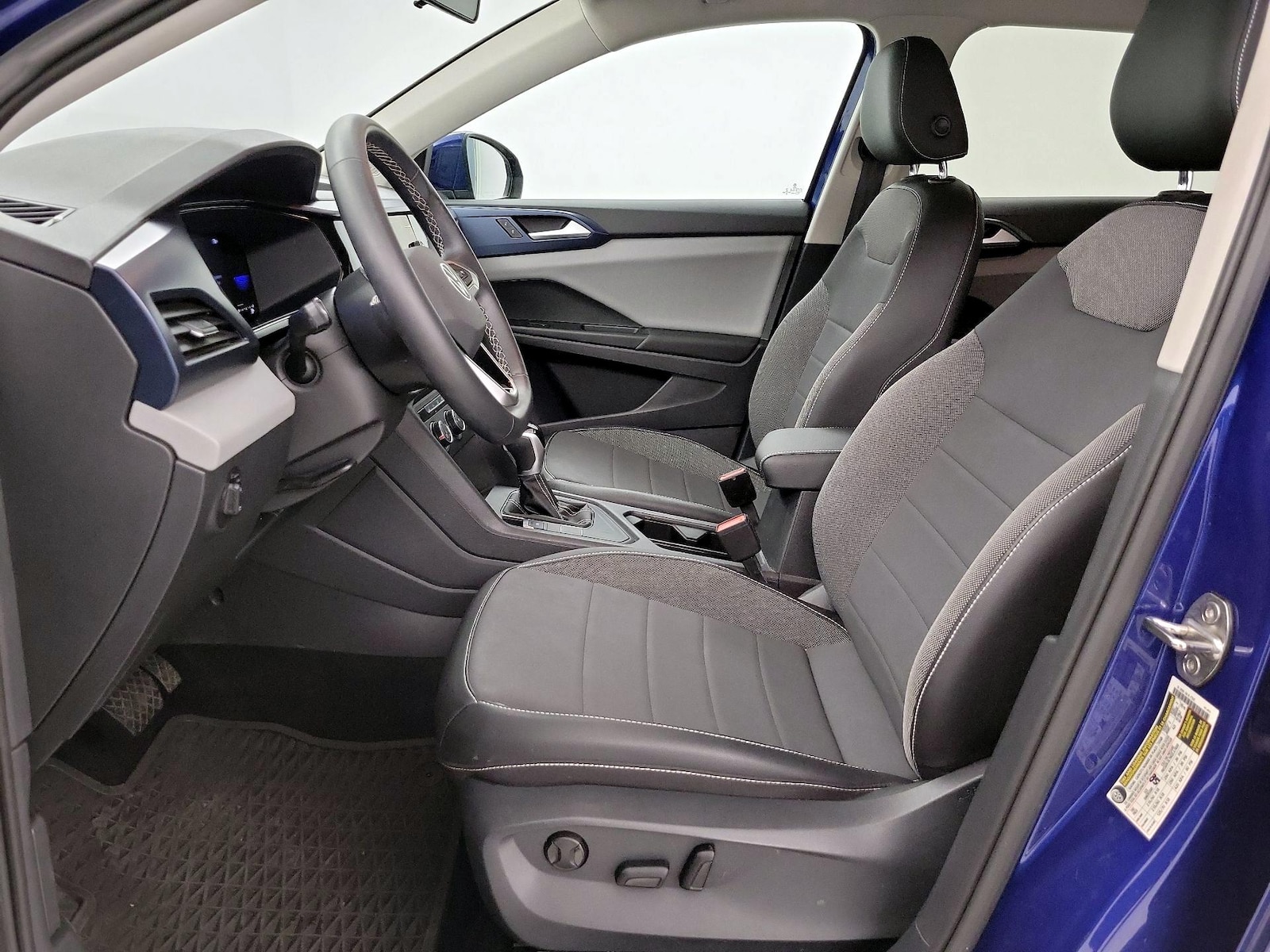 2022 Volkswagen Taos SE - Photo 12