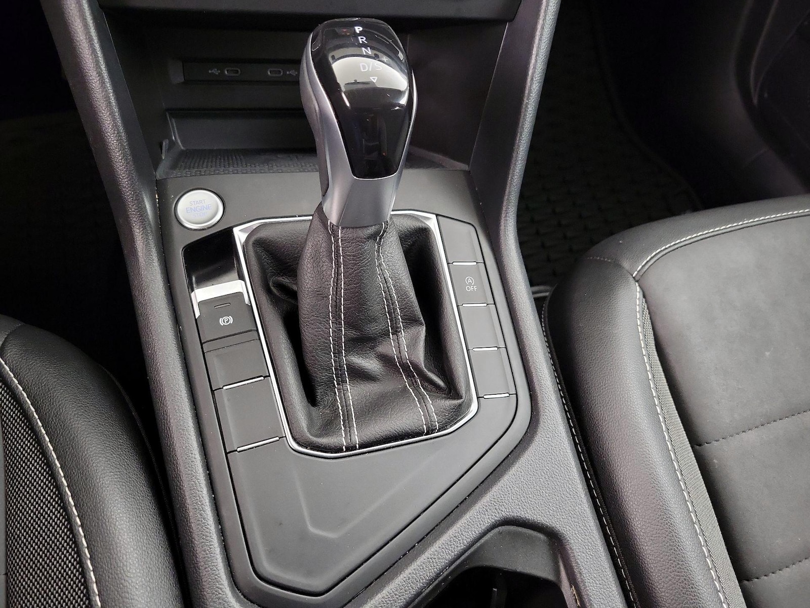 2022 Volkswagen Taos SE - Photo 18