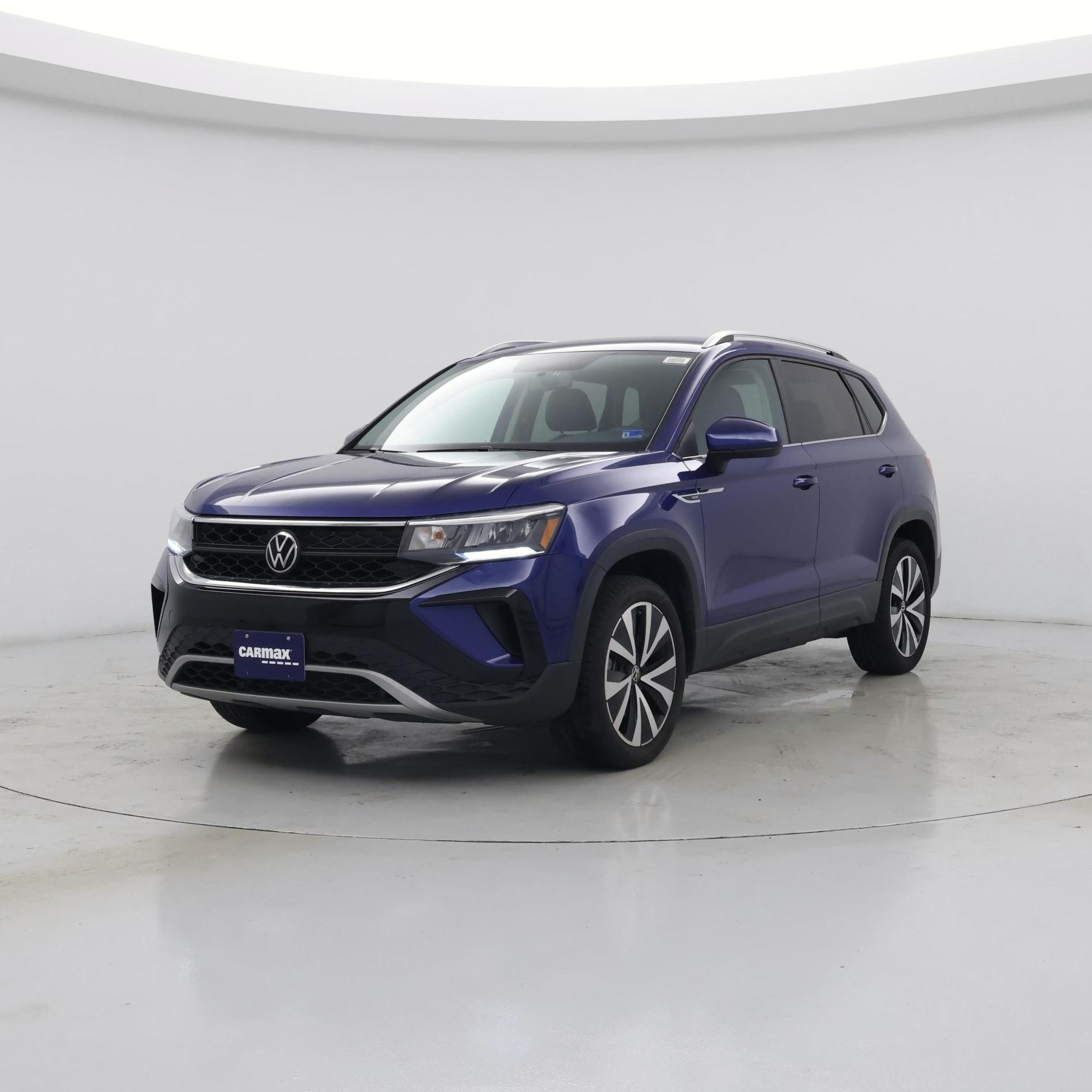 Thumbnail: 2022 Volkswagen Taos - 4