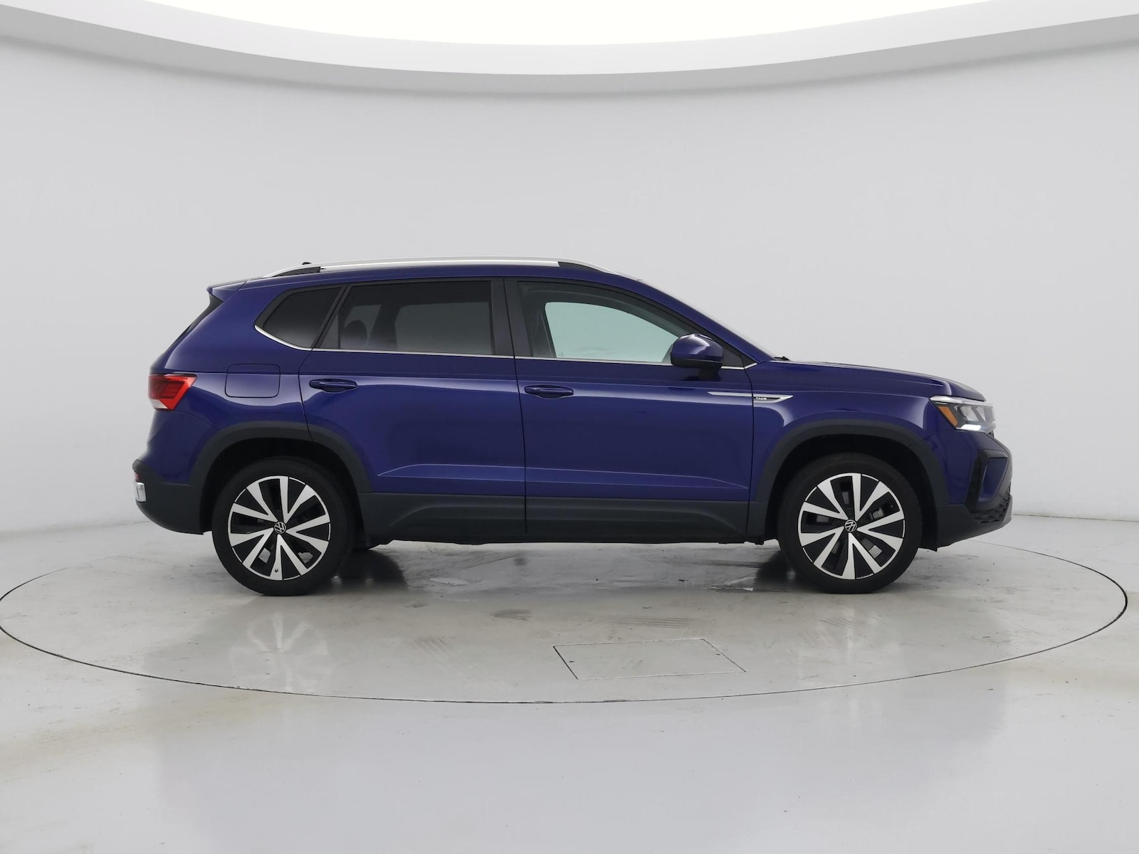 2022 Volkswagen Taos SE - Photo 8