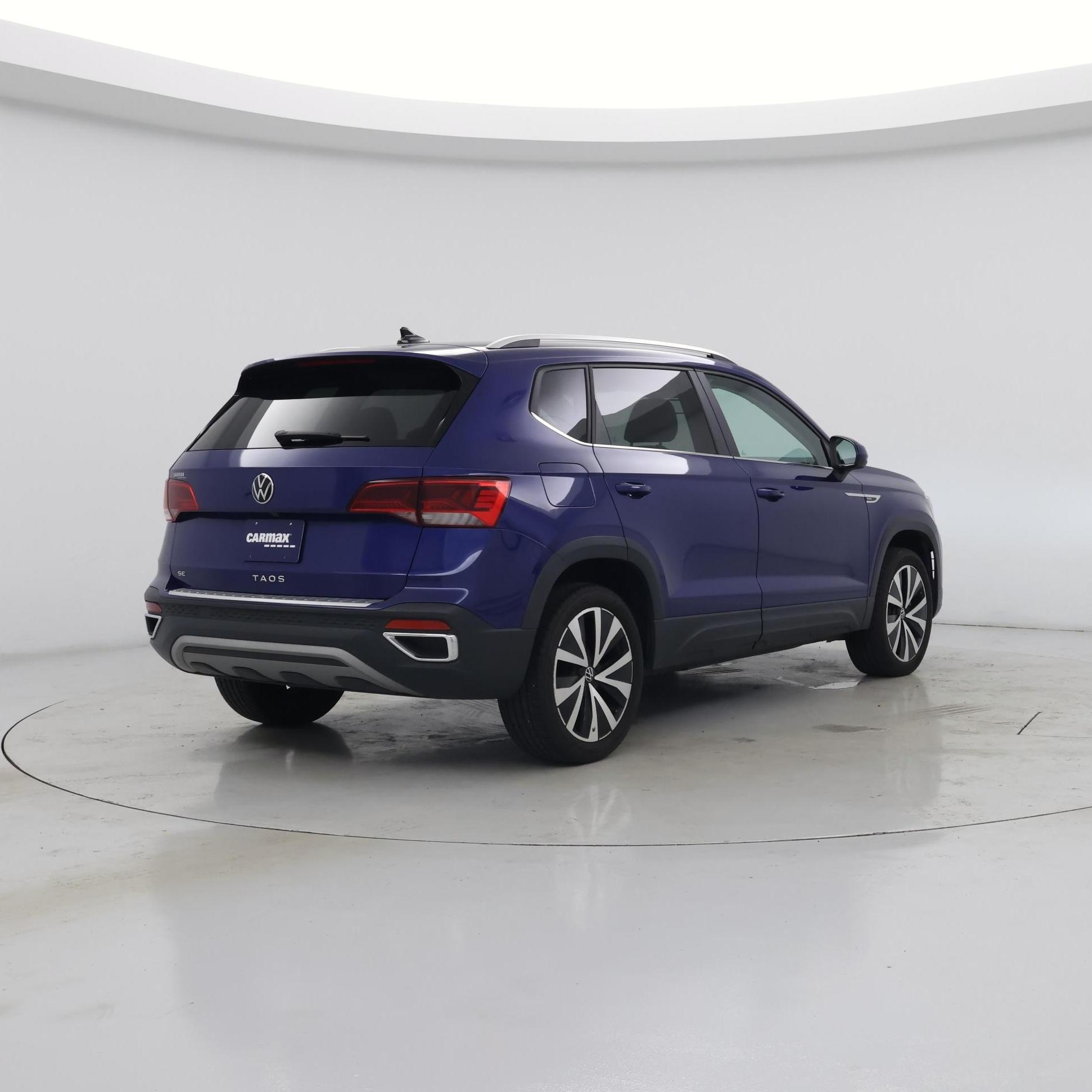 Thumbnail: 2022 Volkswagen Taos - 8