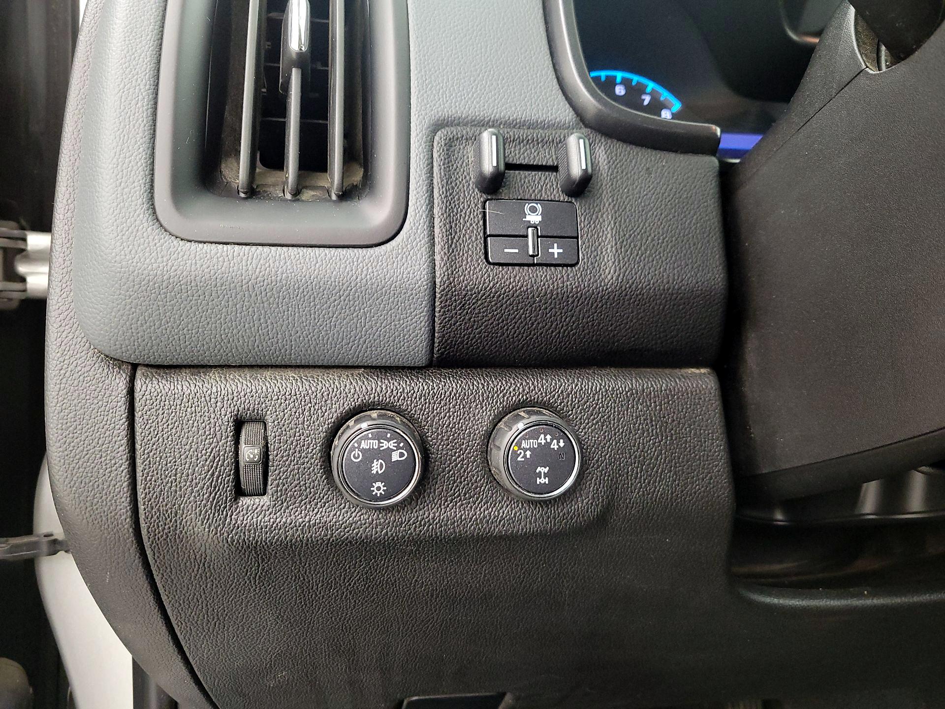 Thumbnail: 2019 Chevrolet Colorado - 13
