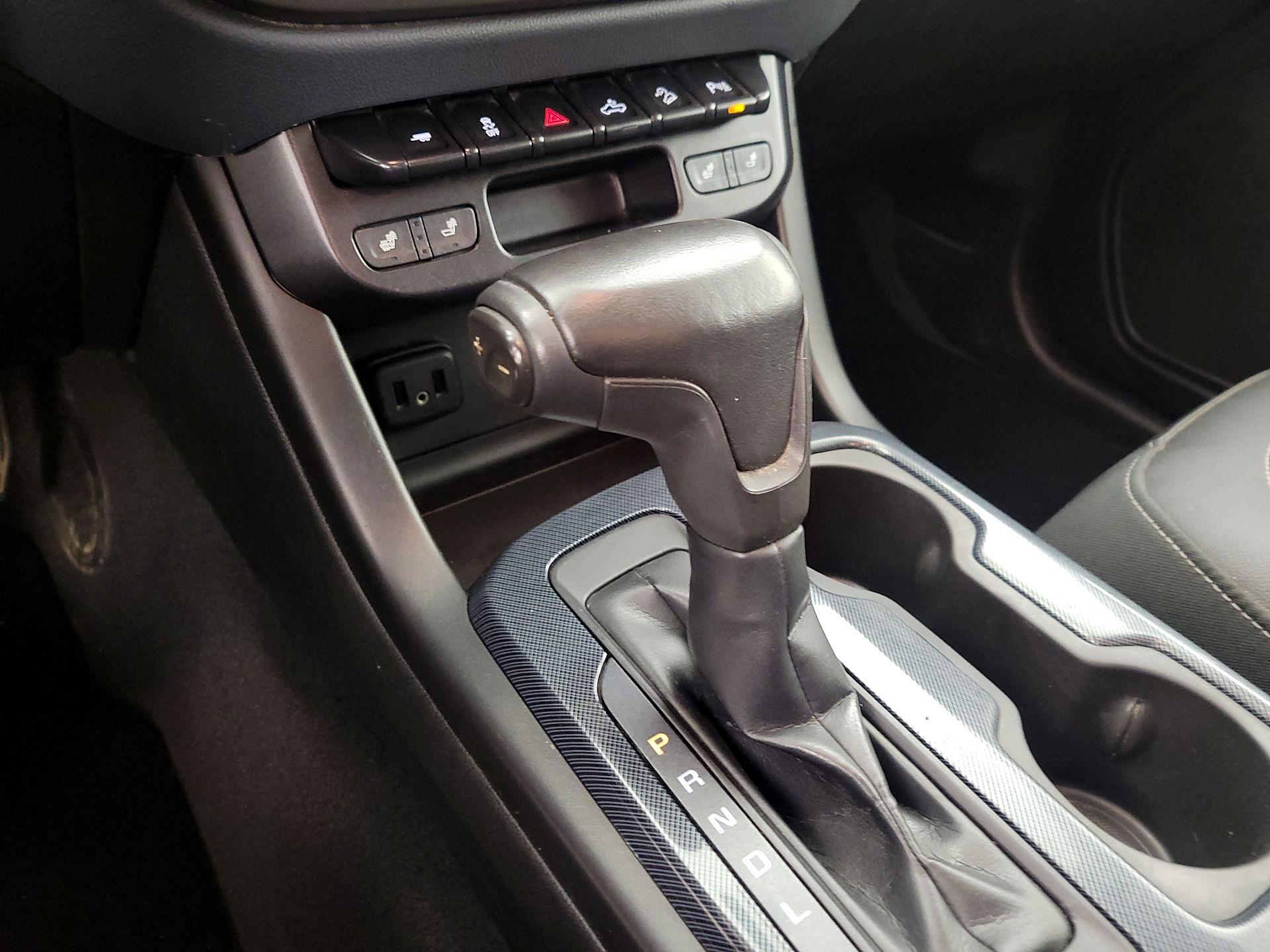 Thumbnail: 2019 Chevrolet Colorado - 17