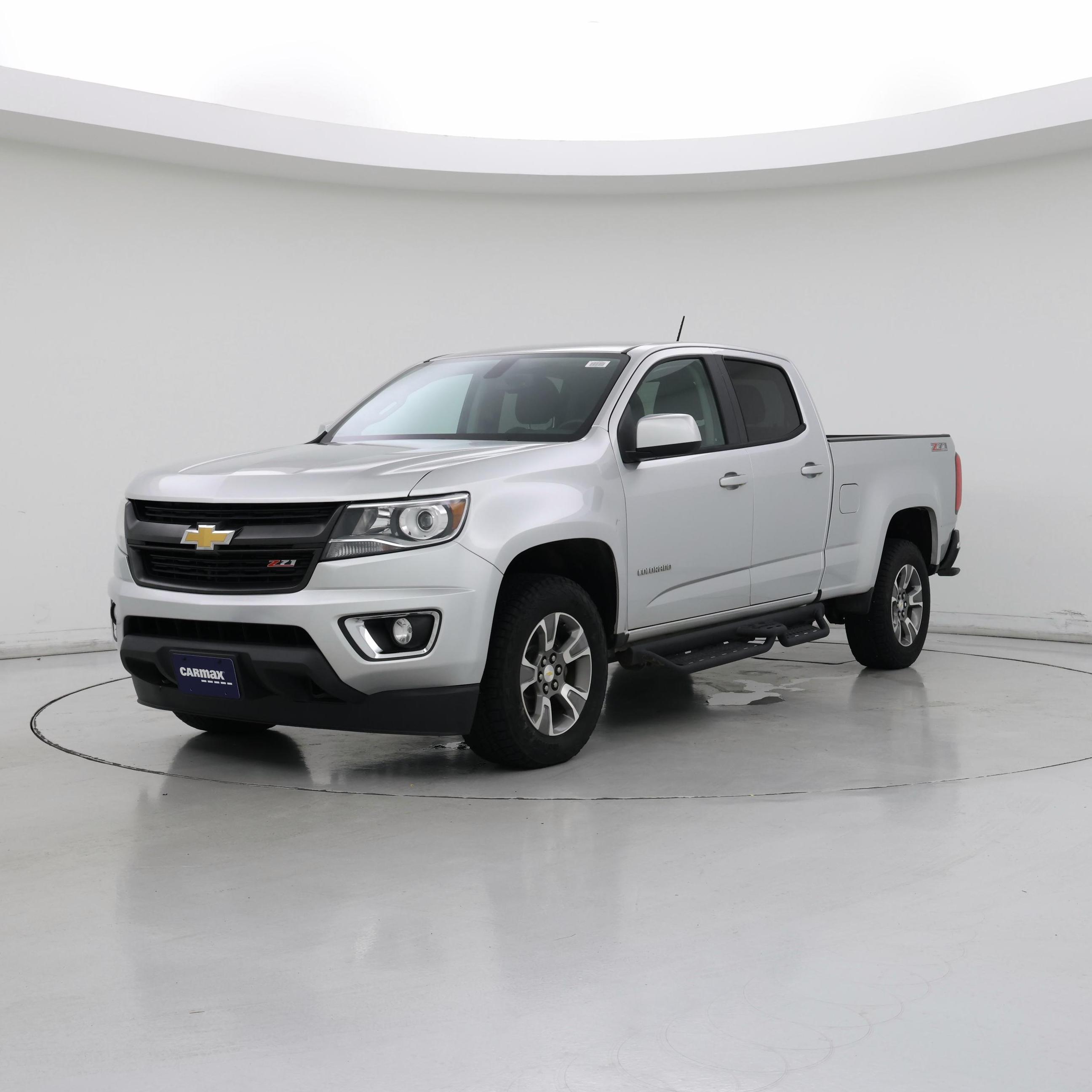 Thumbnail: 2019 Chevrolet Colorado - 4