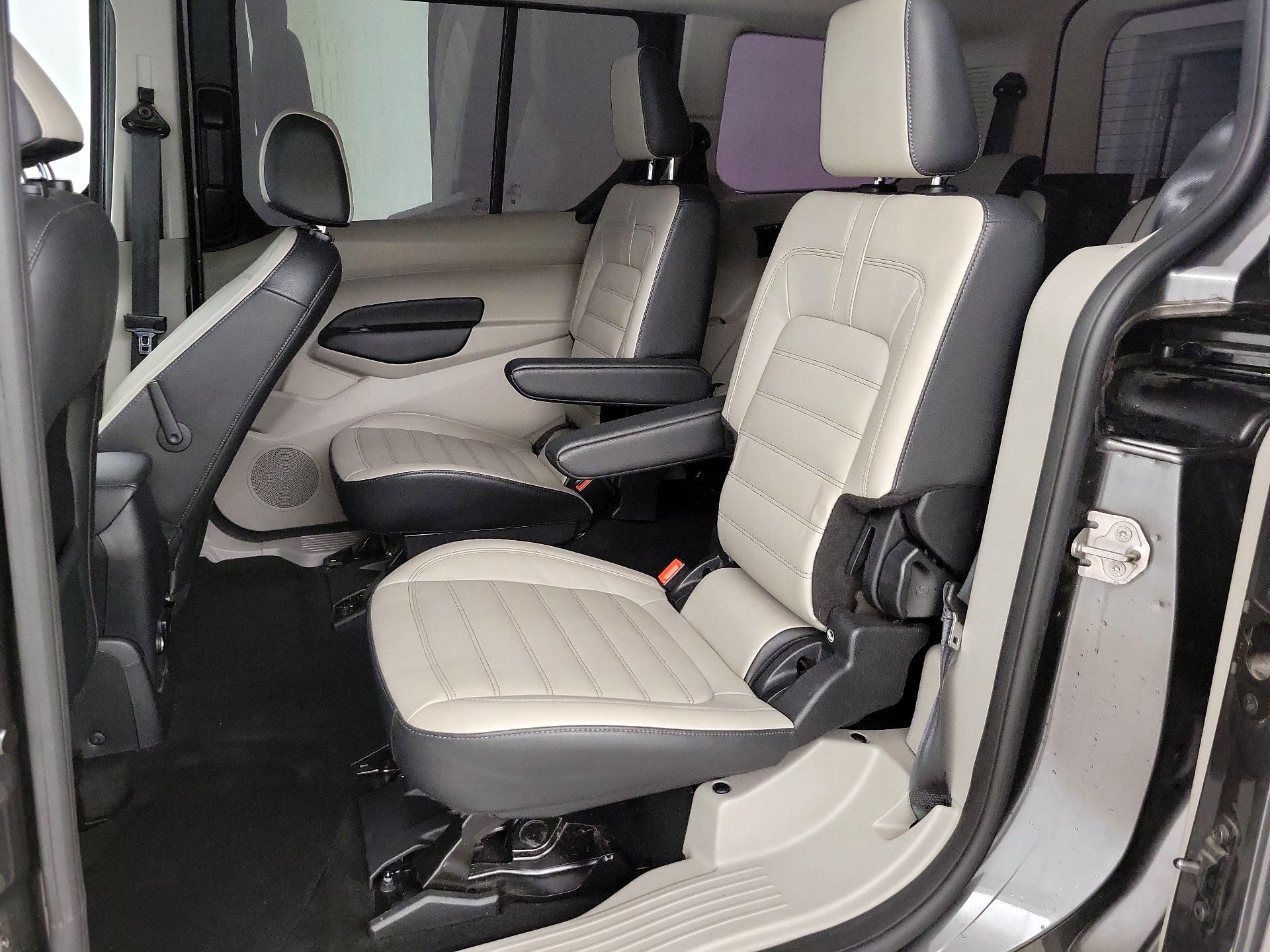 Thumbnail: 2019 Ford Transit Series - 20
