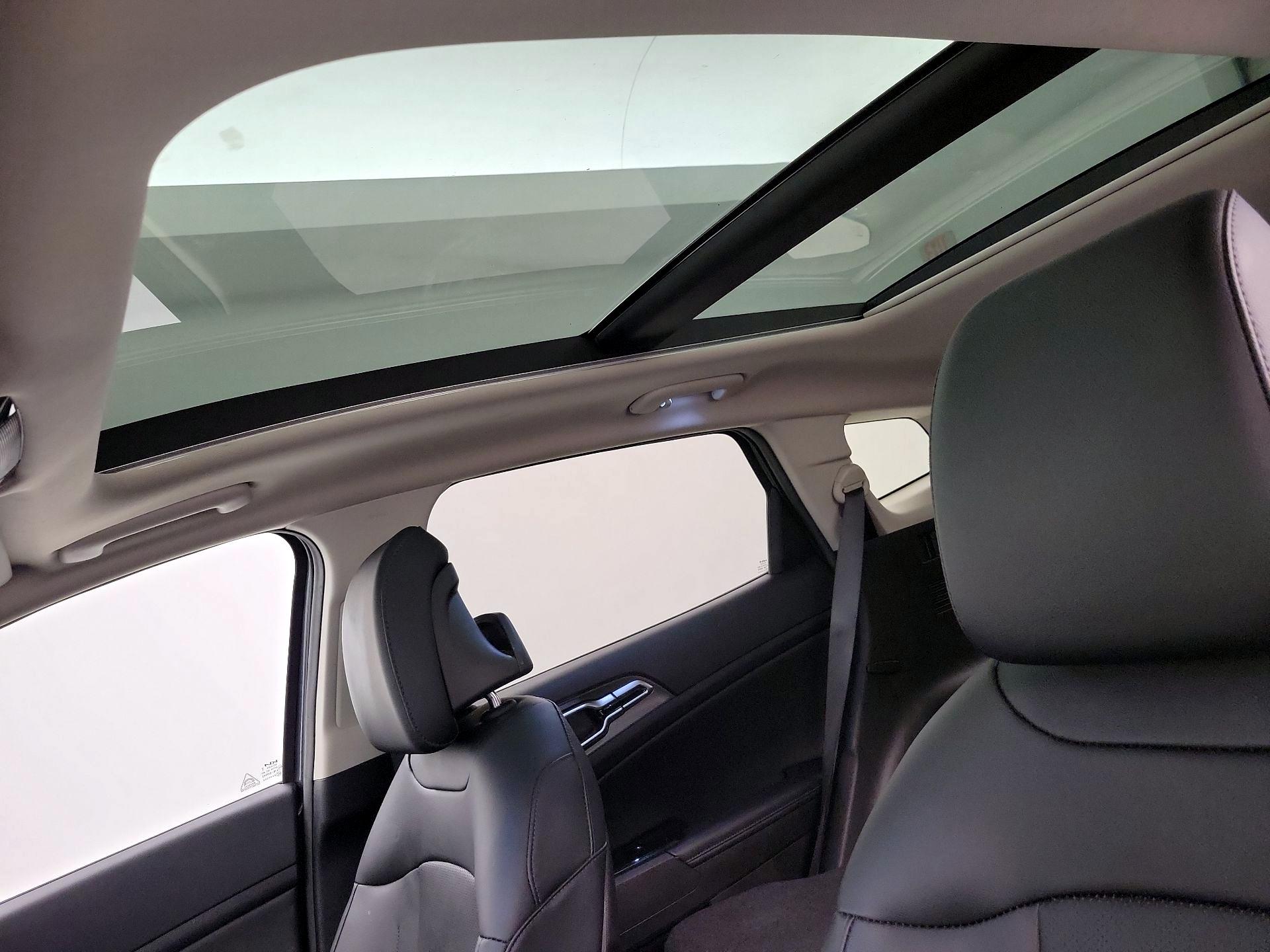 Thumbnail: 2023 Kia Sportage - 20