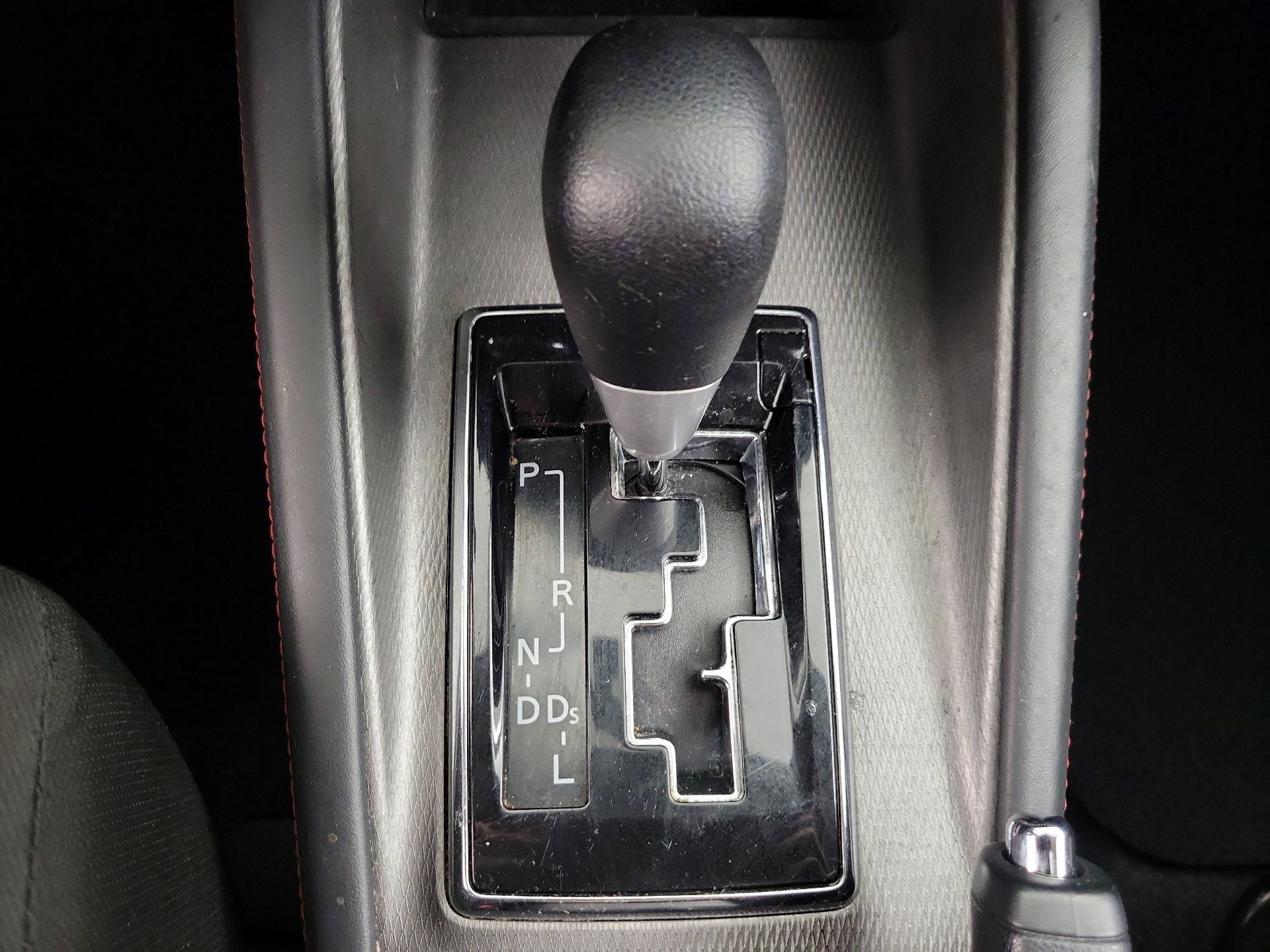 Thumbnail: 2019 Mitsubishi Outlander Sport - 16